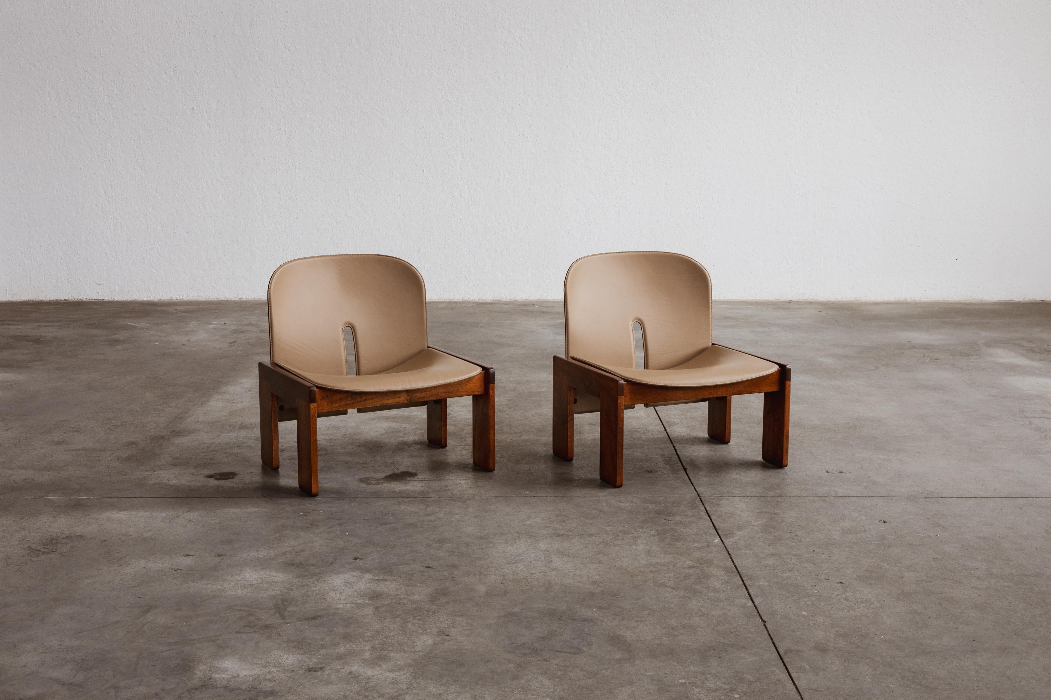 Fauteuils Afra & Tobia Scarpa 
