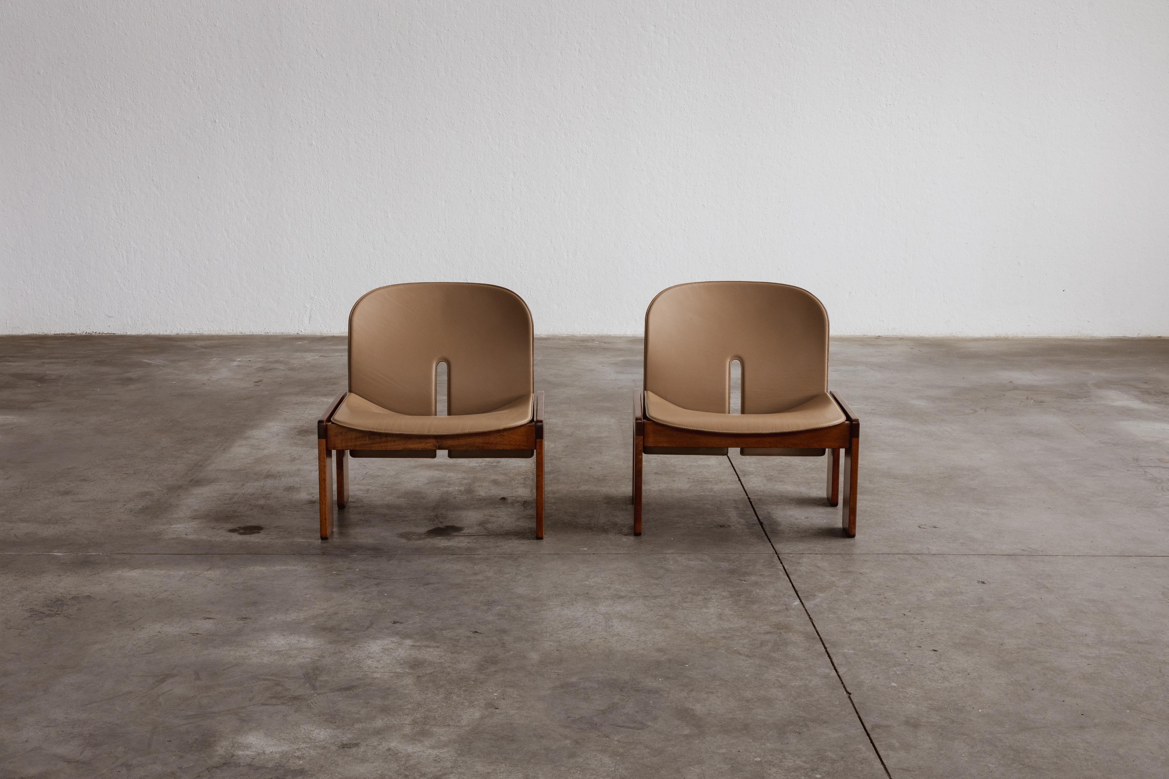 italien Fauteuils « 925 » de Afra & Tobia Scarpa pour Cassina, 1966, lot de 2 en vente