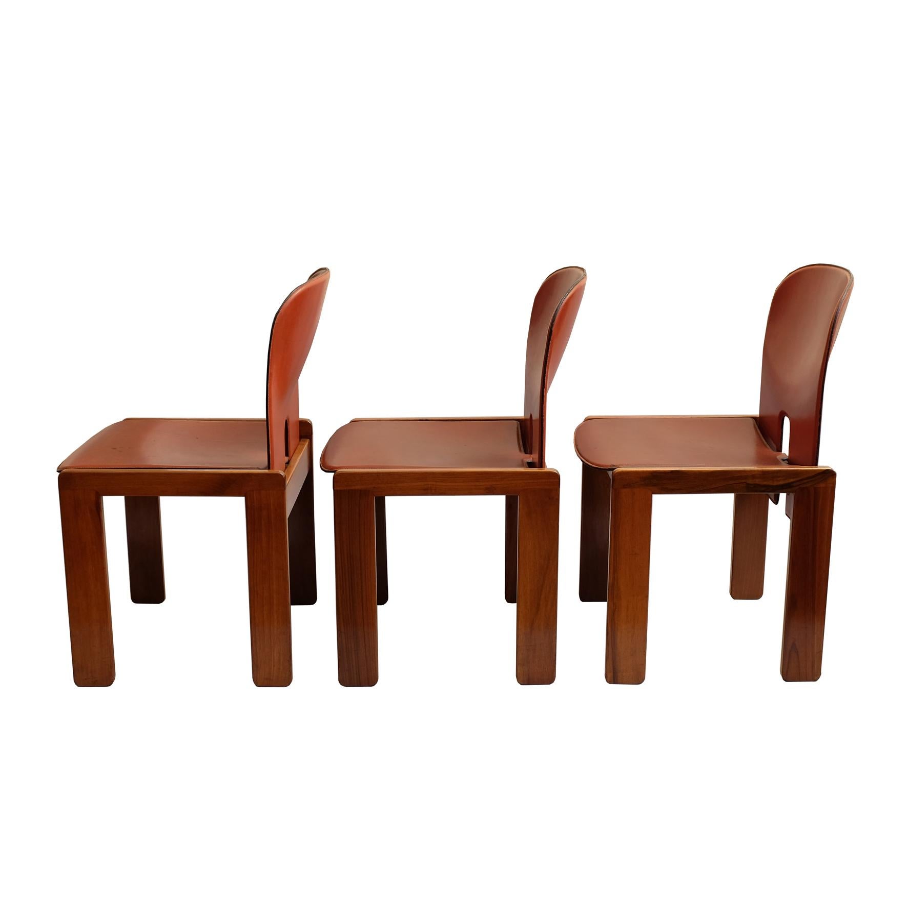 Carved Afra & Tobia Scarpa, a Set of Six Chairs, Model 121, Cassina, 1960s