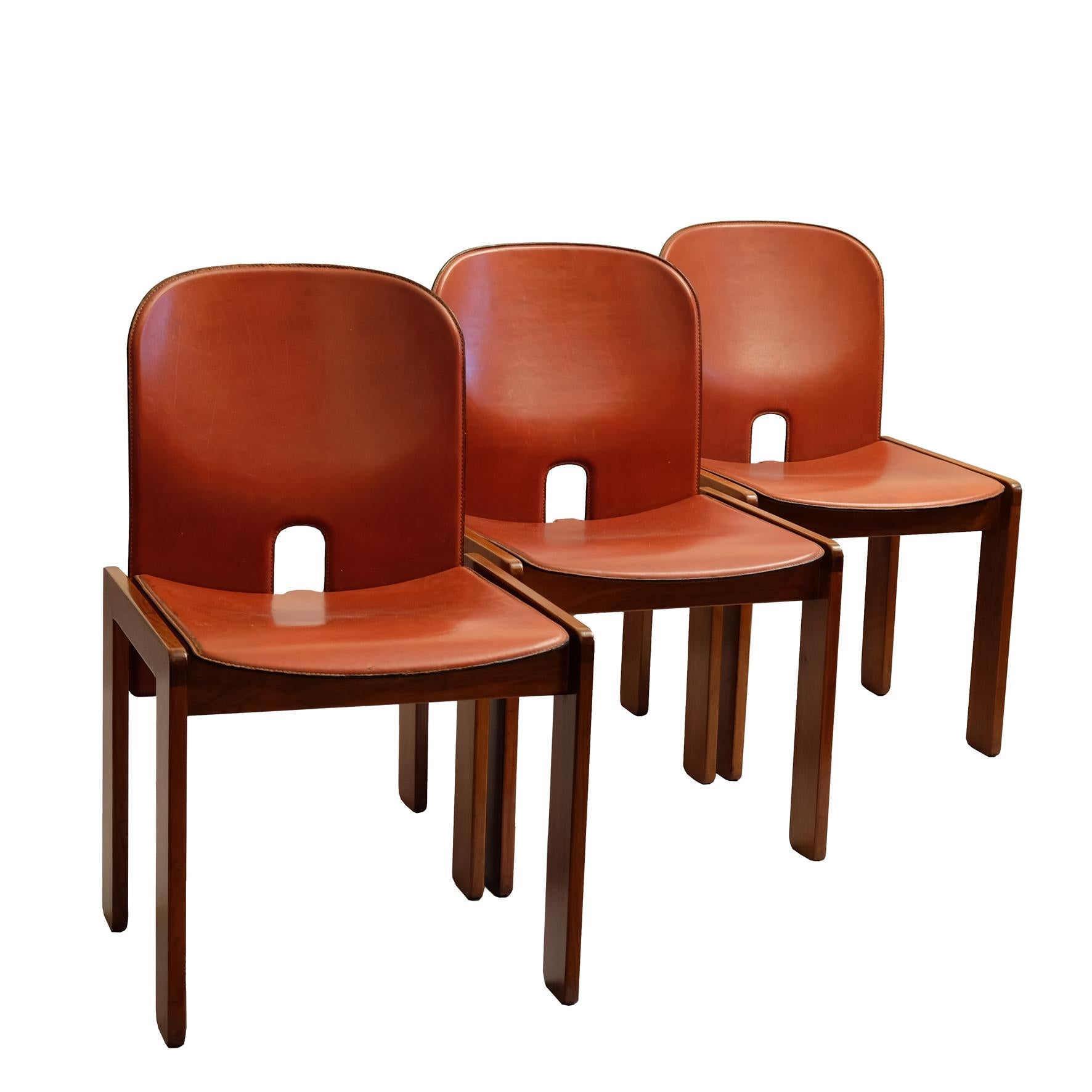 Afra & Tobia Scarpa, a Set of Six Chairs, Model 121, Cassina, 1960s In Good Condition In Paris, FR