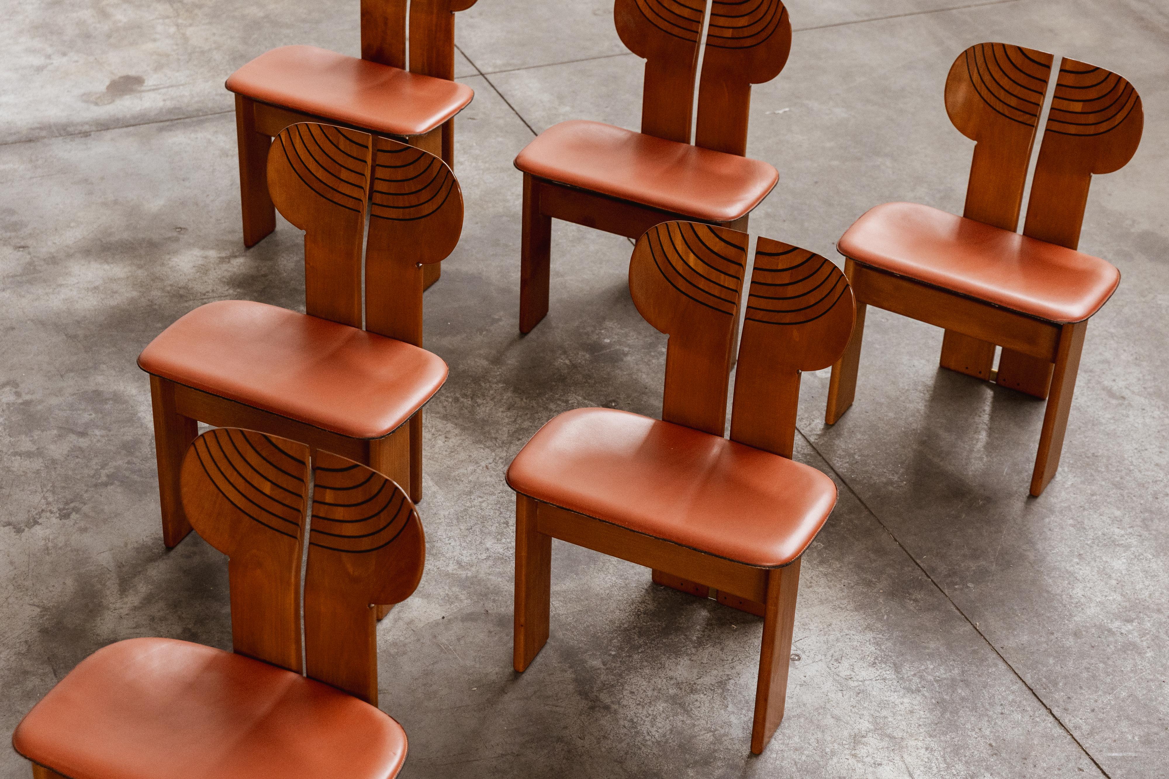 Chaises Afra & Tobia Scarpa 