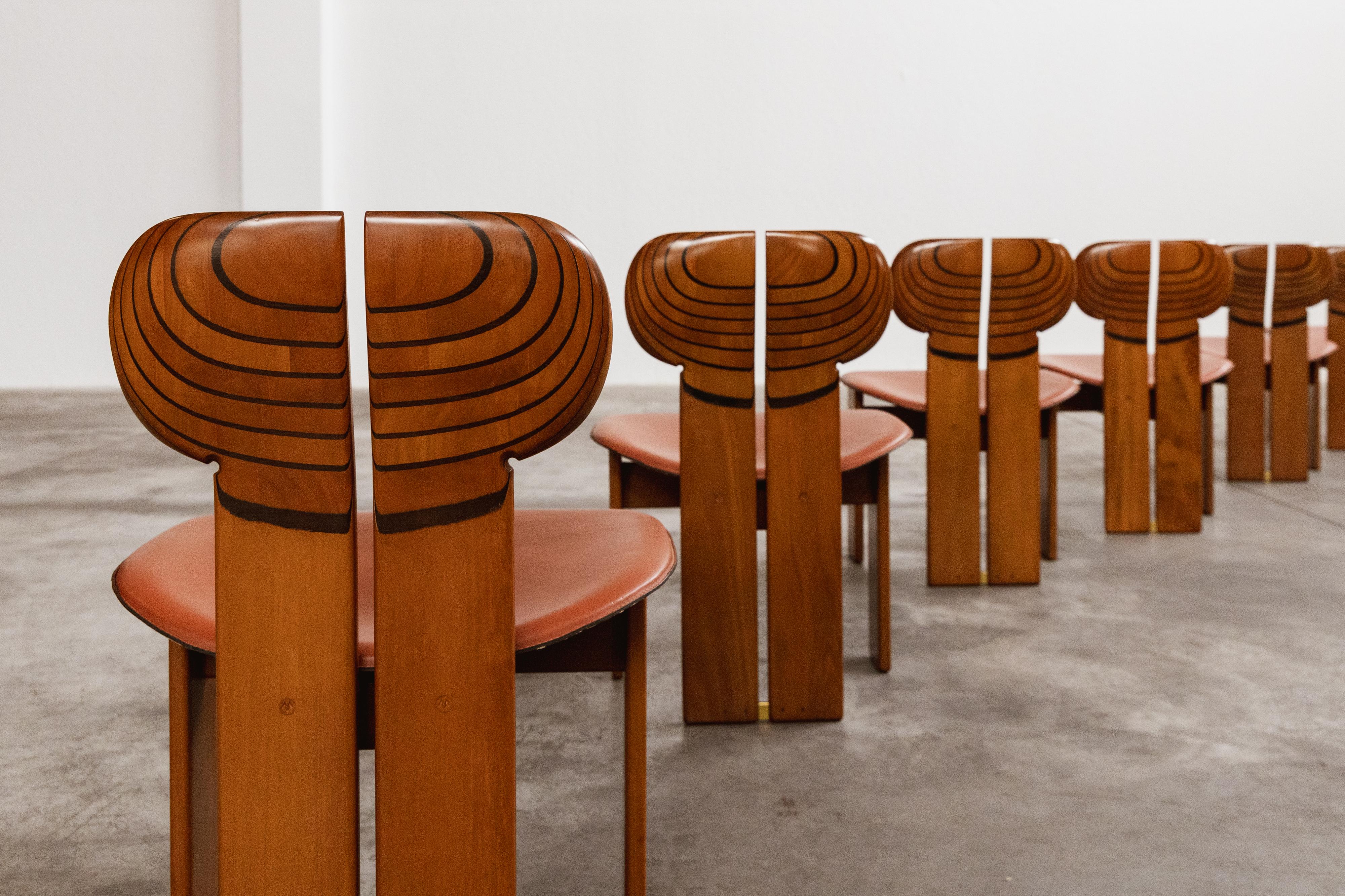 Mid-Century Modern Chaises Afra & Tobia Scarpa 