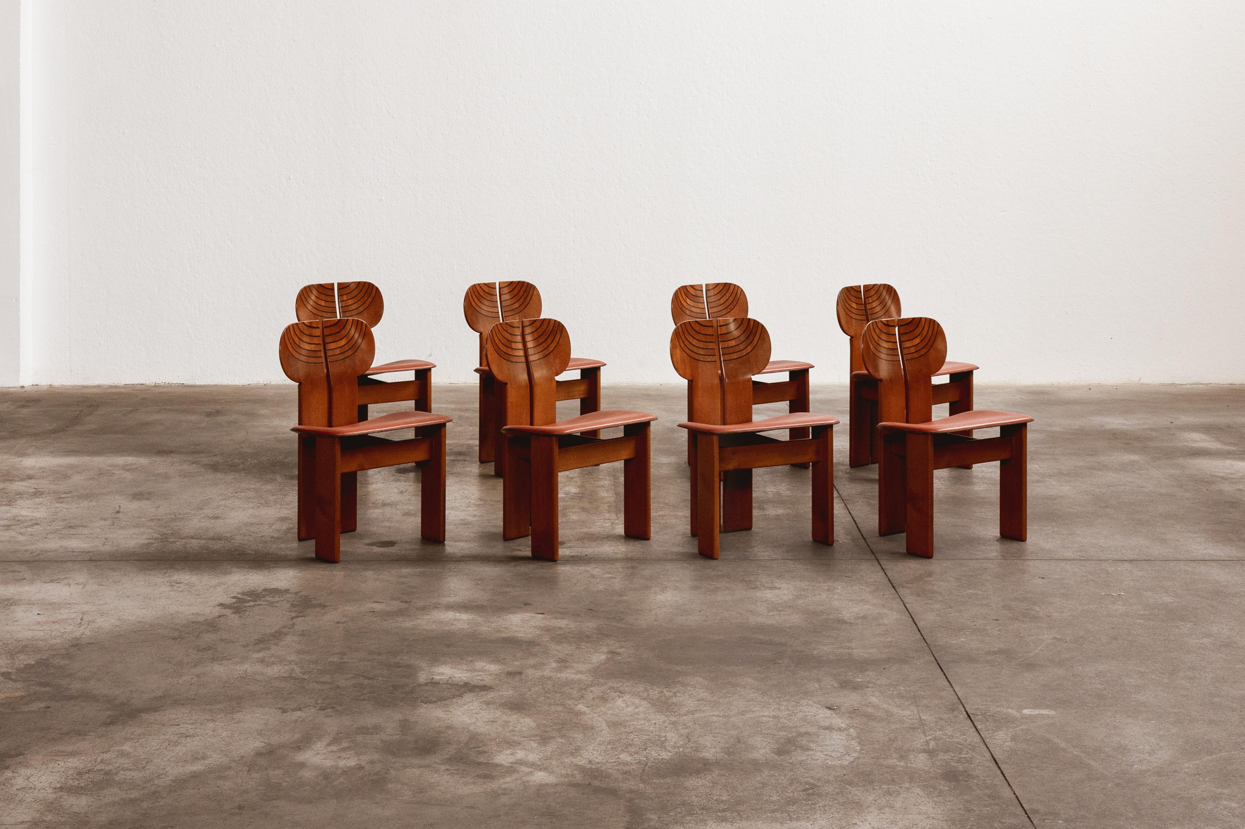 Chaises de salle à manger Afra & Tobia Scarpa 