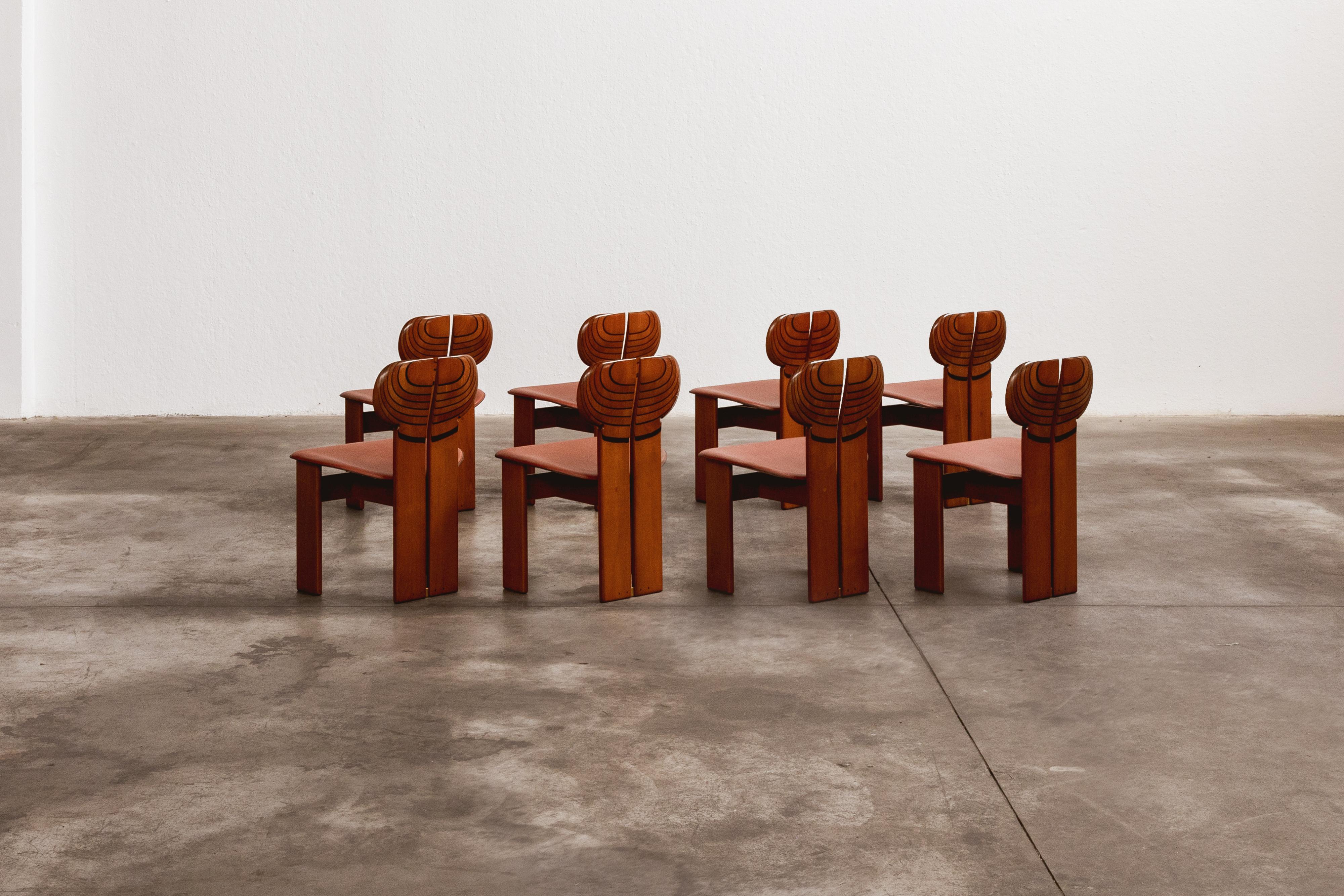 Chaises Afra & Tobia Scarpa 