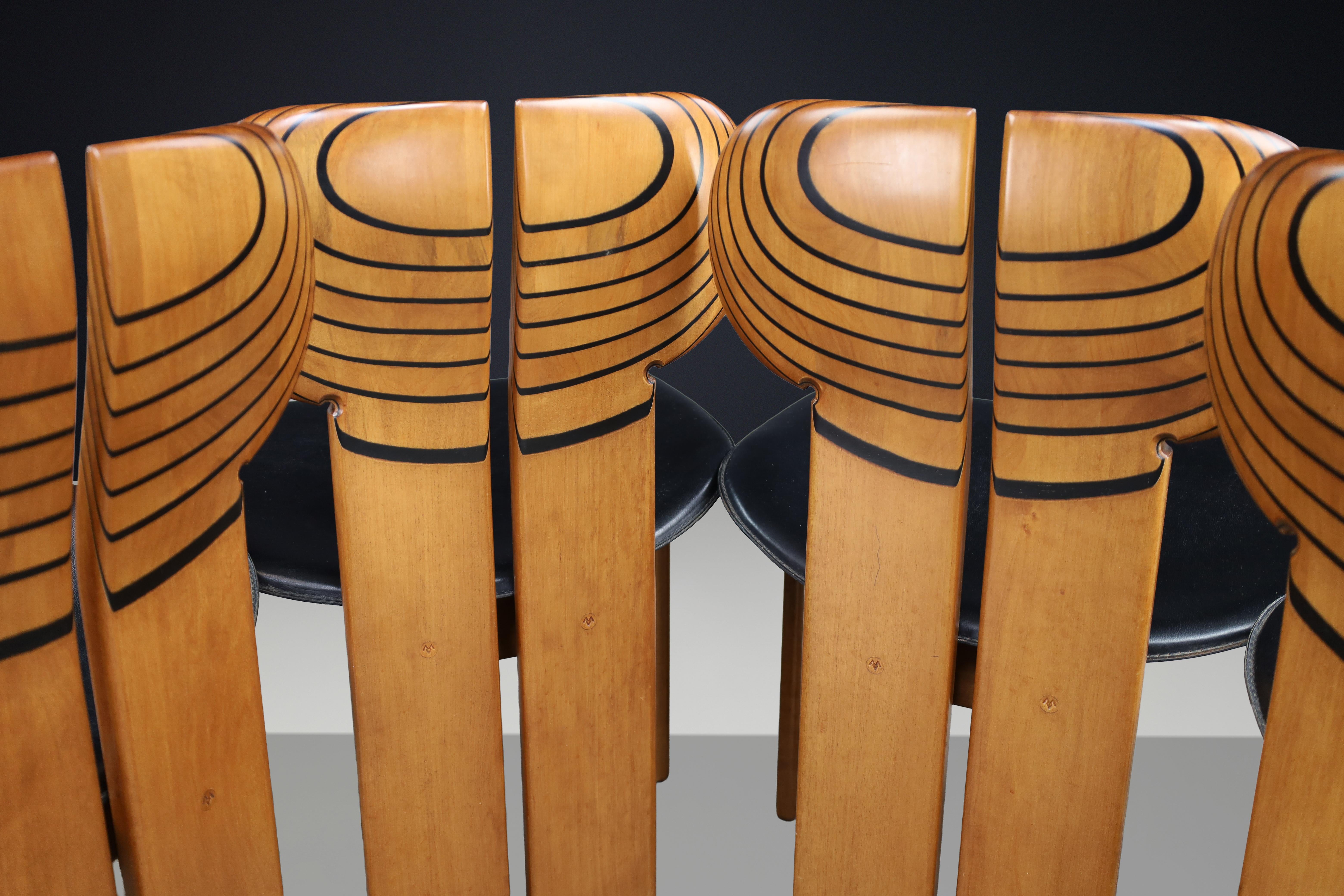 Afra & Tobia Scarpa 'Africa' Stühle für Maxalto, Nussbaum und Leder, Italien 1975 im Zustand „Gut“ im Angebot in Almelo, NL