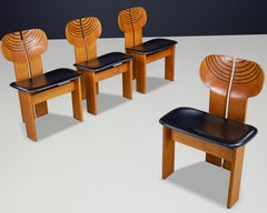 Afra
Tobia Scarpa ‘Africa’ Chairs for Maxalto, Walnut
Leather, Italy 1975