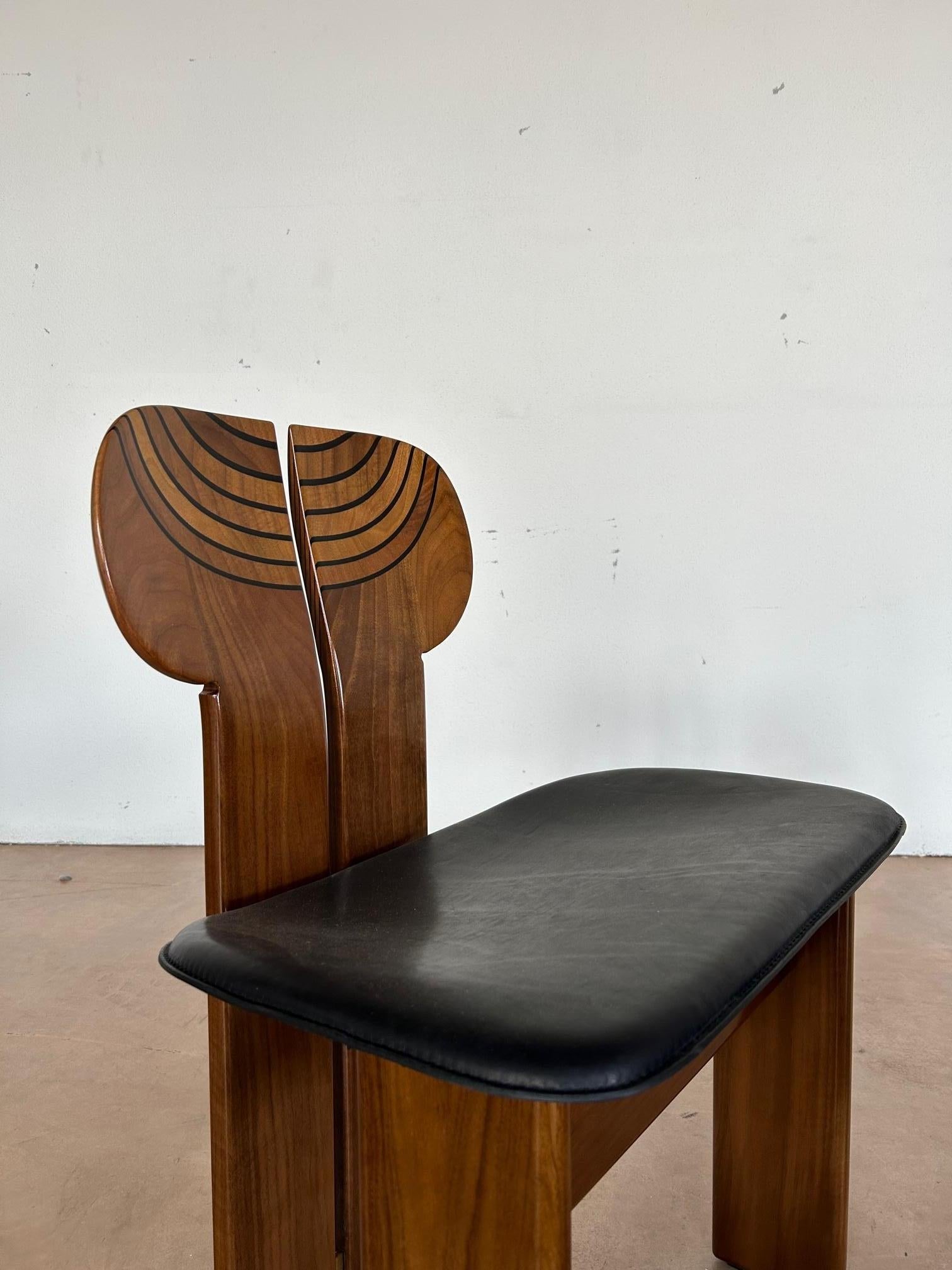 Italiano Sedie Afra & Tobia Scarpa Africa