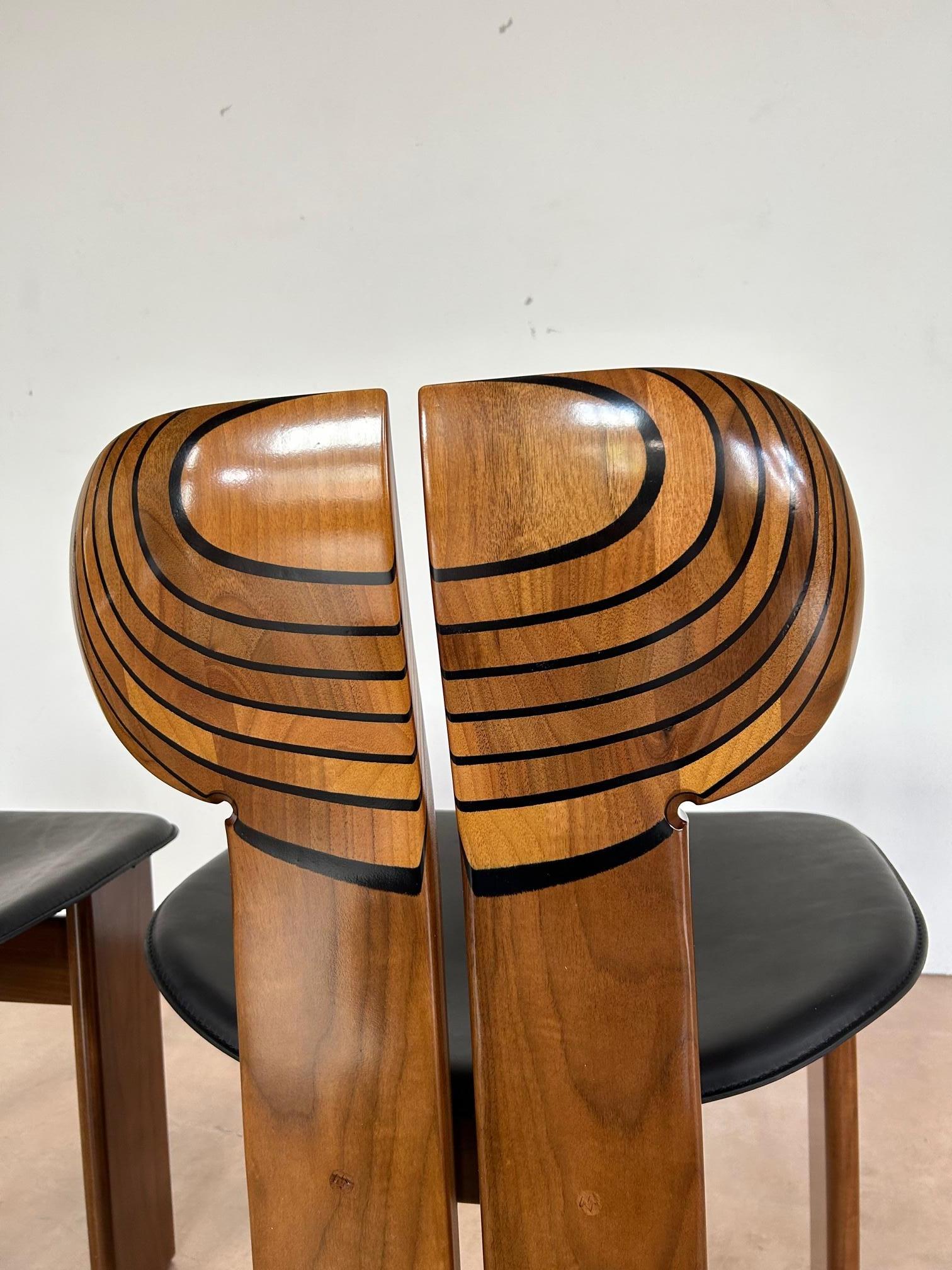 Sedie Afra & Tobia Scarpa Africa 1