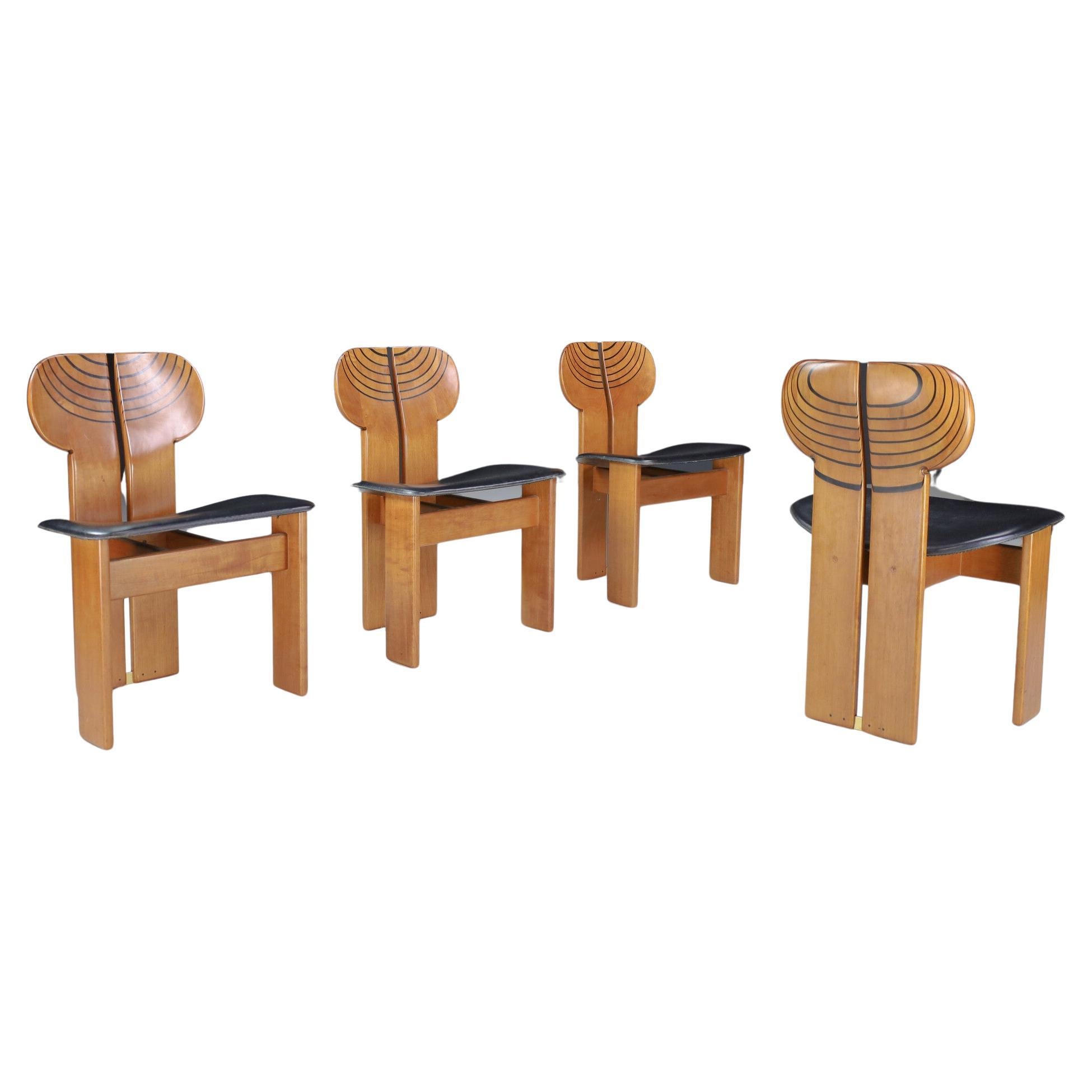 Afra & Tobia Scarpa "Africa" dining chairs for Maxalto, 1975 For Sale