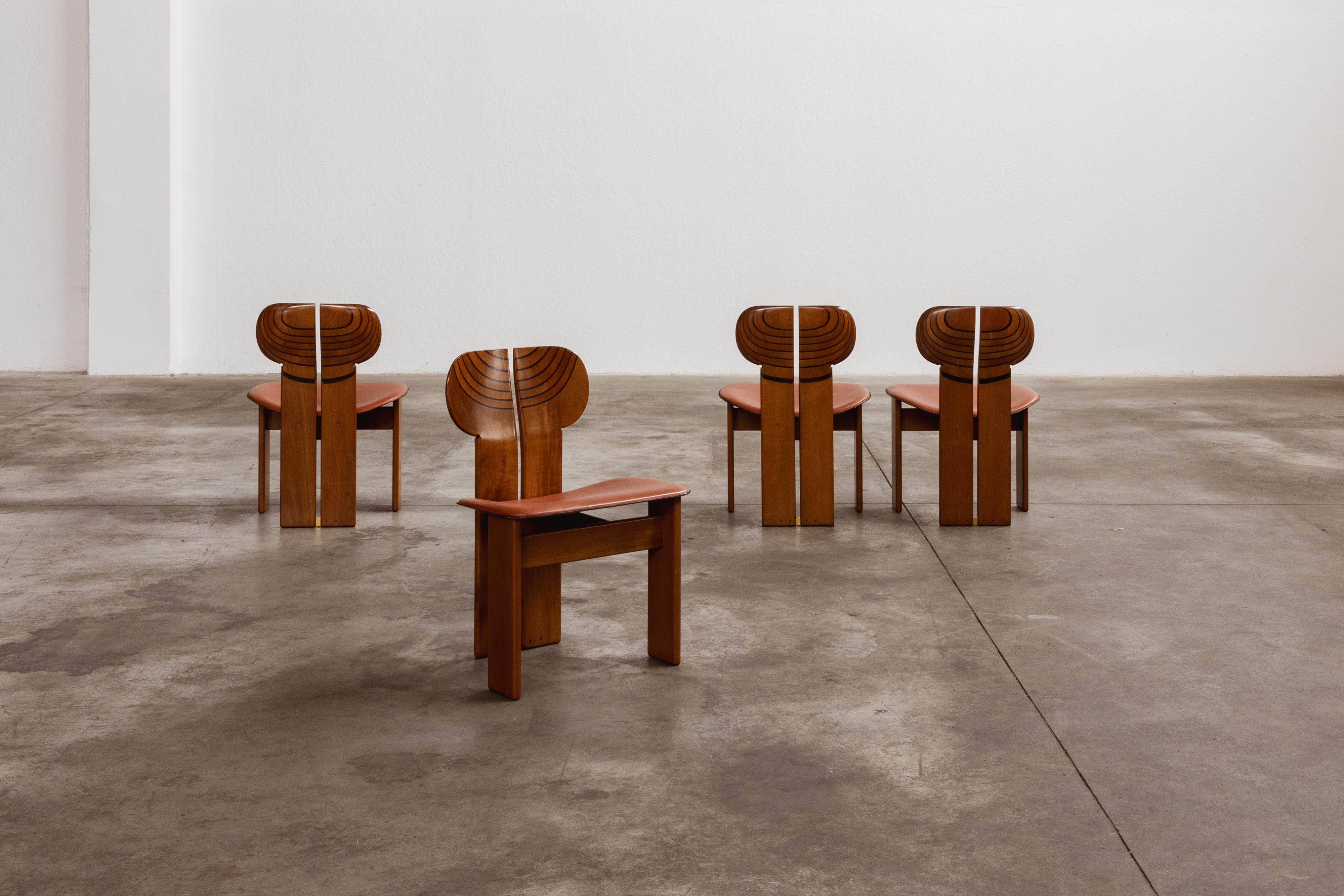 Fin du 20e siècle Chaises Afra & Tobia Scarpa 