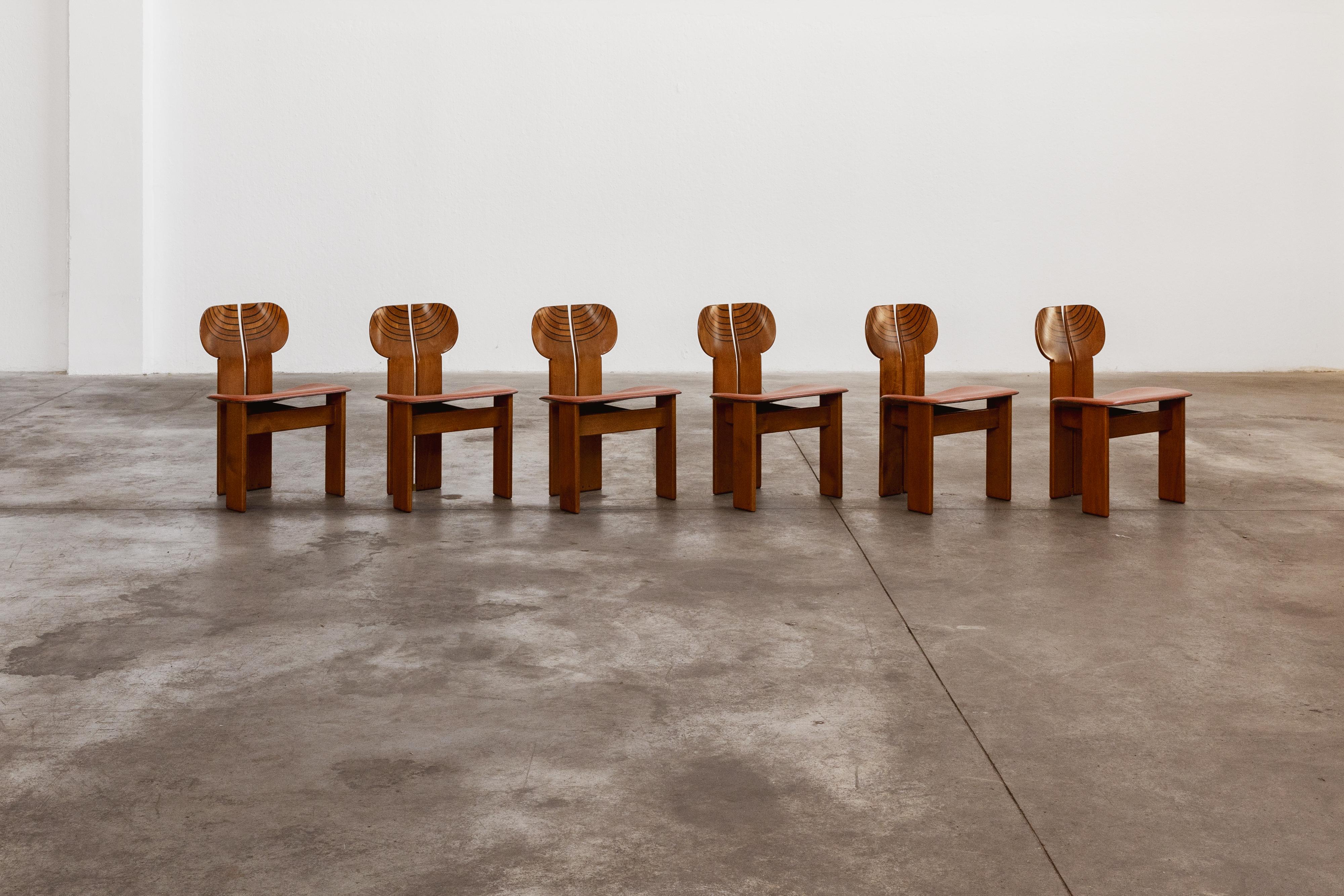 italien Chaises Afra & Tobia Scarpa 