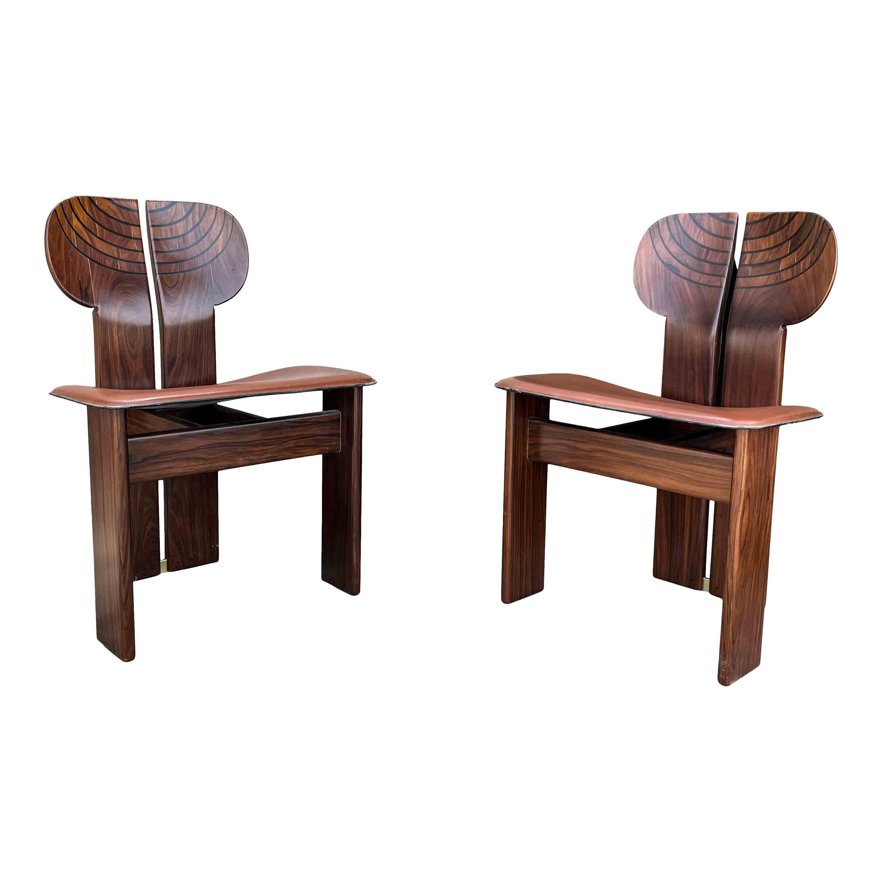 Italian Afra & Tobia Scarpa Africa Dining Room Set for Maxalto, 4 Chairs and Table, 1976 For Sale