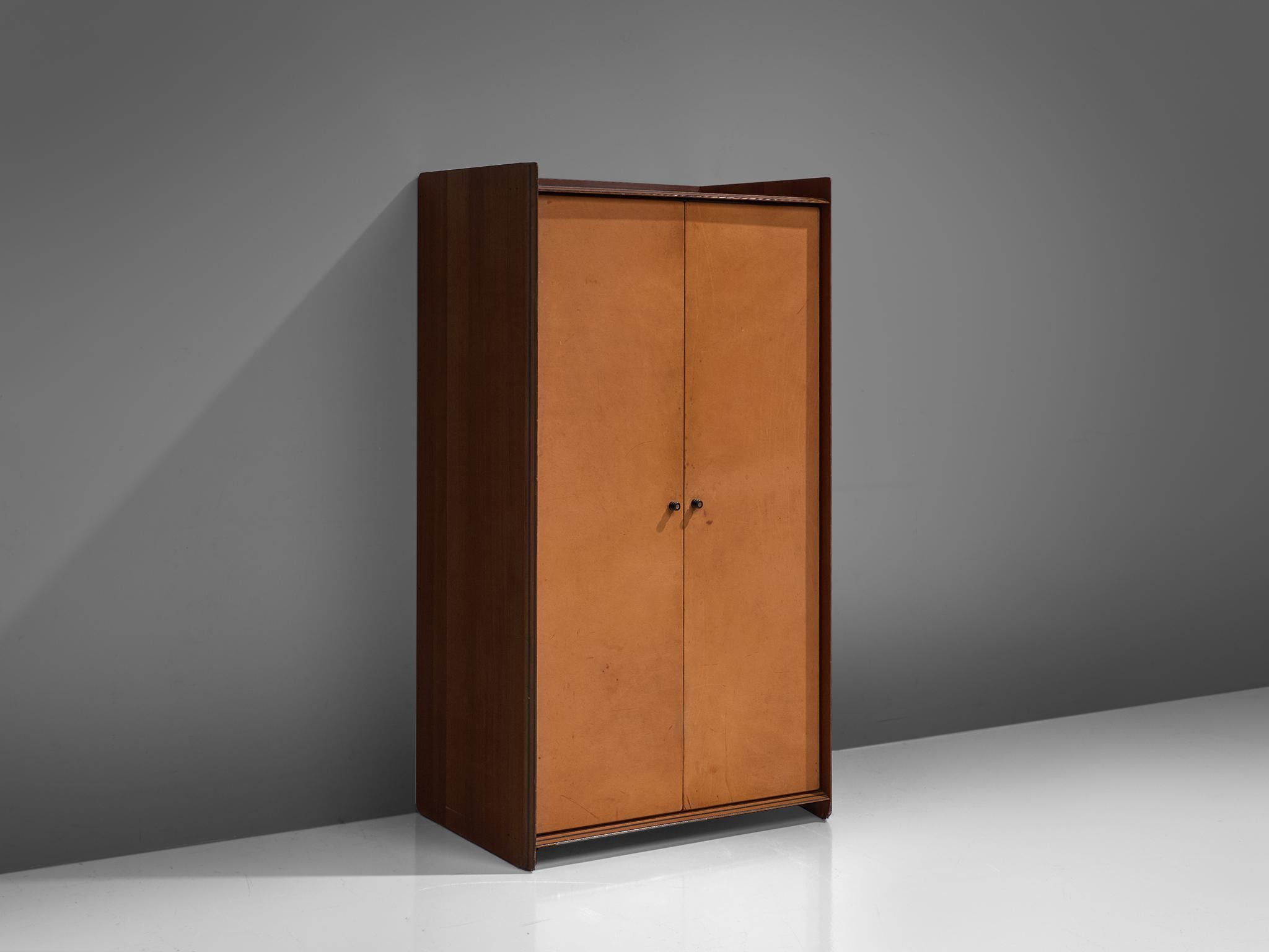 Afra & Tobia Scarpa, 'Artona' cabinet, walnut and cognac leather, Italy, circa 1975

This wardrobe with leather front is designed as part of the Artona line by The Artona line by the Scarpa duo was in fact the first line ever produced by Maxalto,