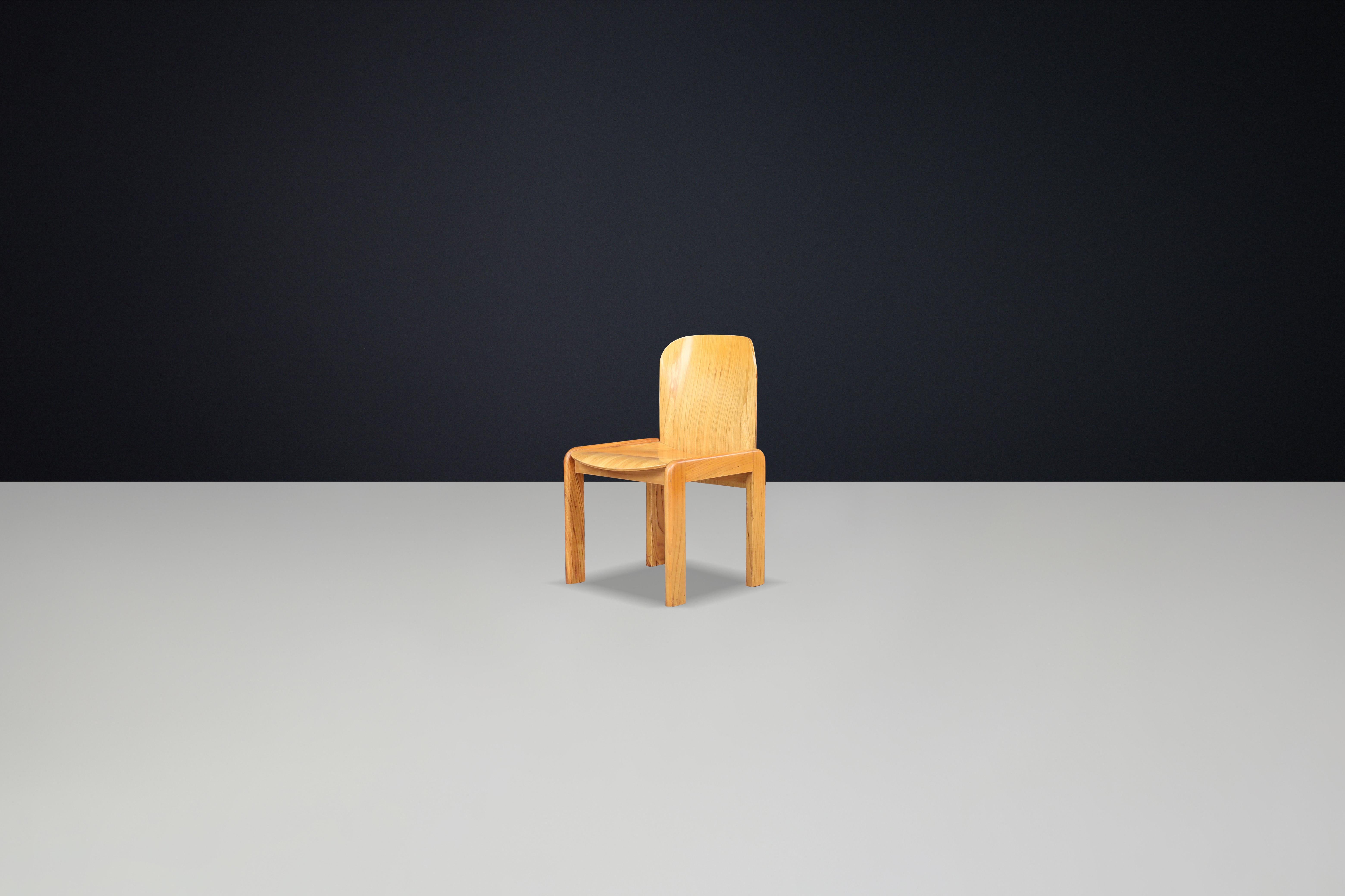 Afra & Tobia Scarpa (attributed) Dining Room Chairs in Ash and Plywood Italy 70s For Sale 1