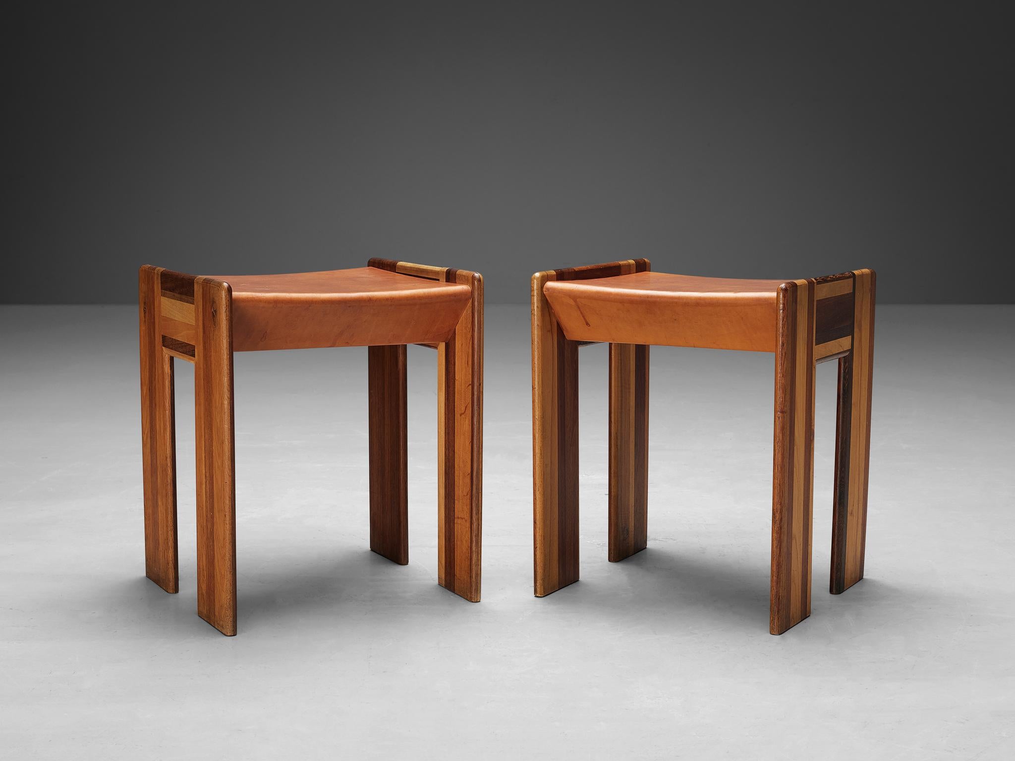 Afra & Tobia Scarpa Tabourets 'Benetton' en bois mélangé et cuir cognac en vente 3
