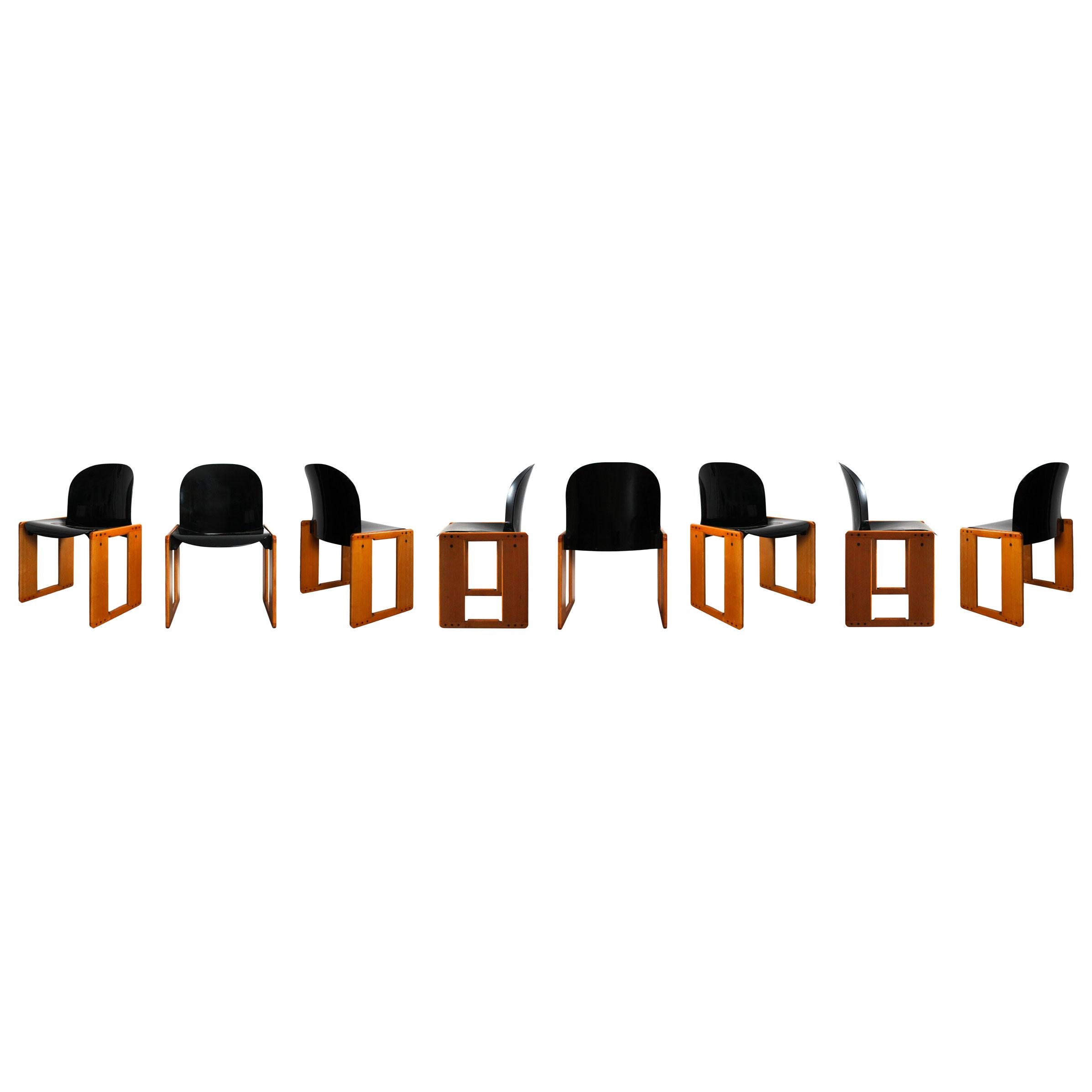 Italian Afra & Tobia Scarpa Black Lacquered Dialogo Chair for B&B Italia, 1973, Set of 8 For Sale