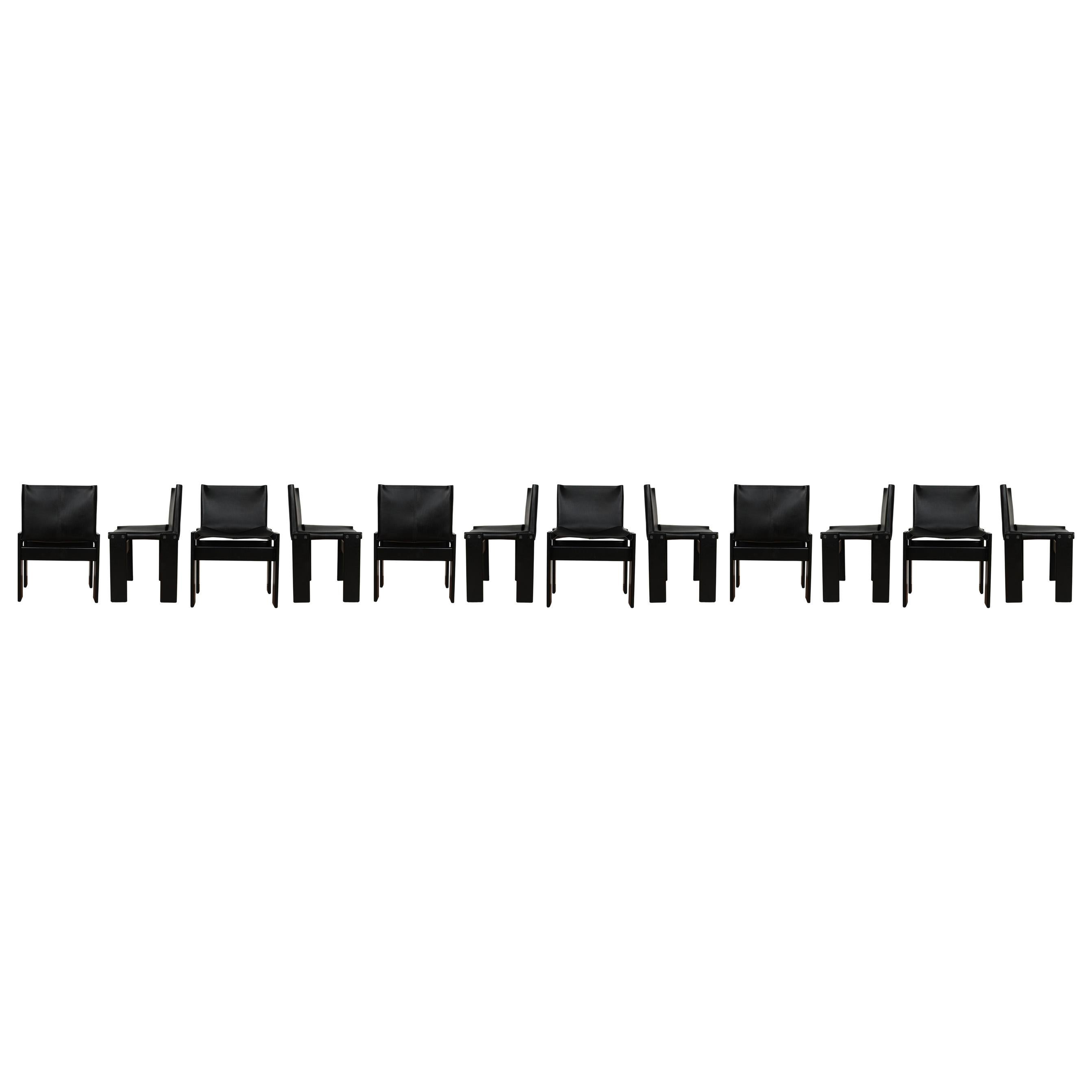 Mid-Century moderno Sedia da pranzo Tobia Scarpa laccata nera per Molteni, Set di 12 in vendita