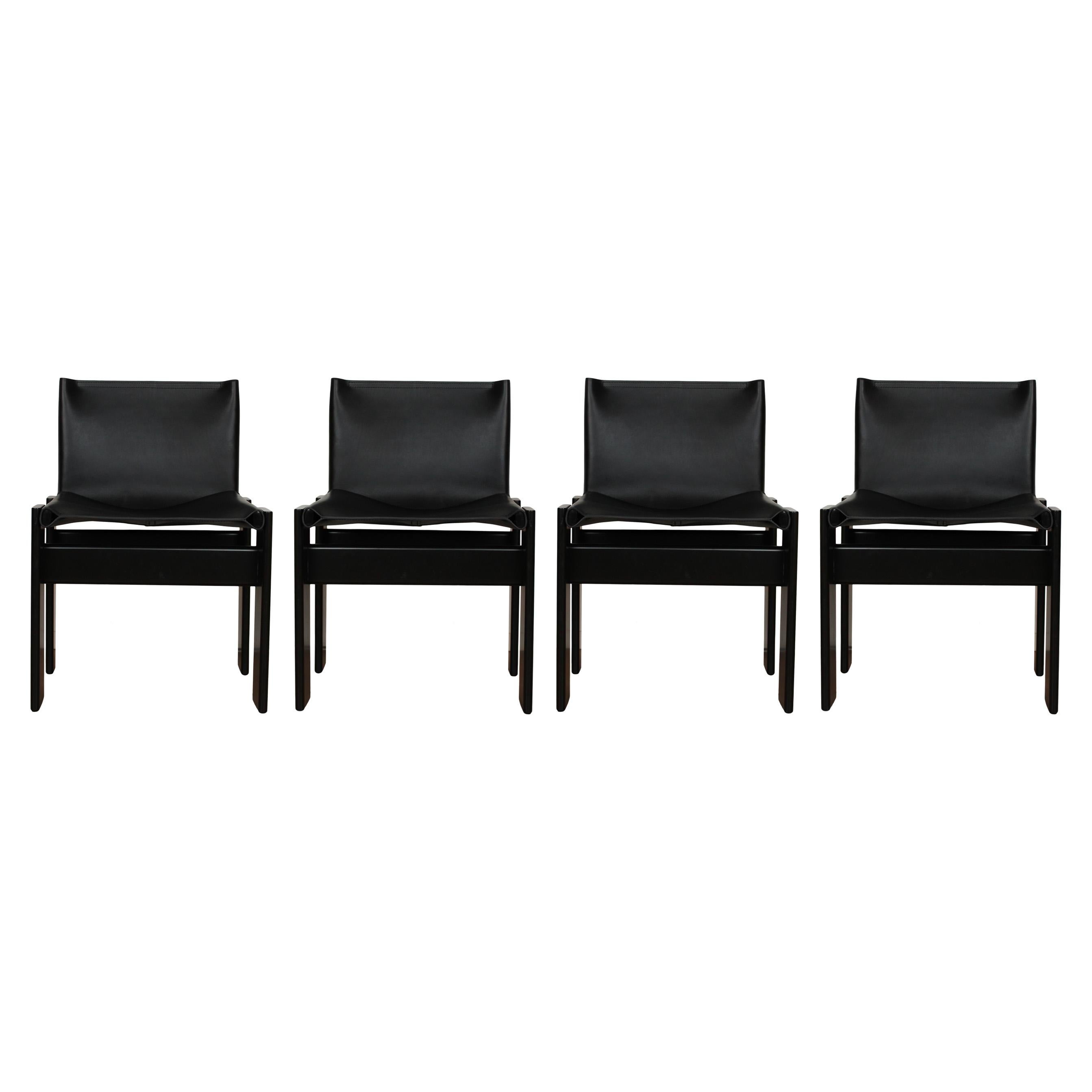 Set di quattro sedie da pranzo 
