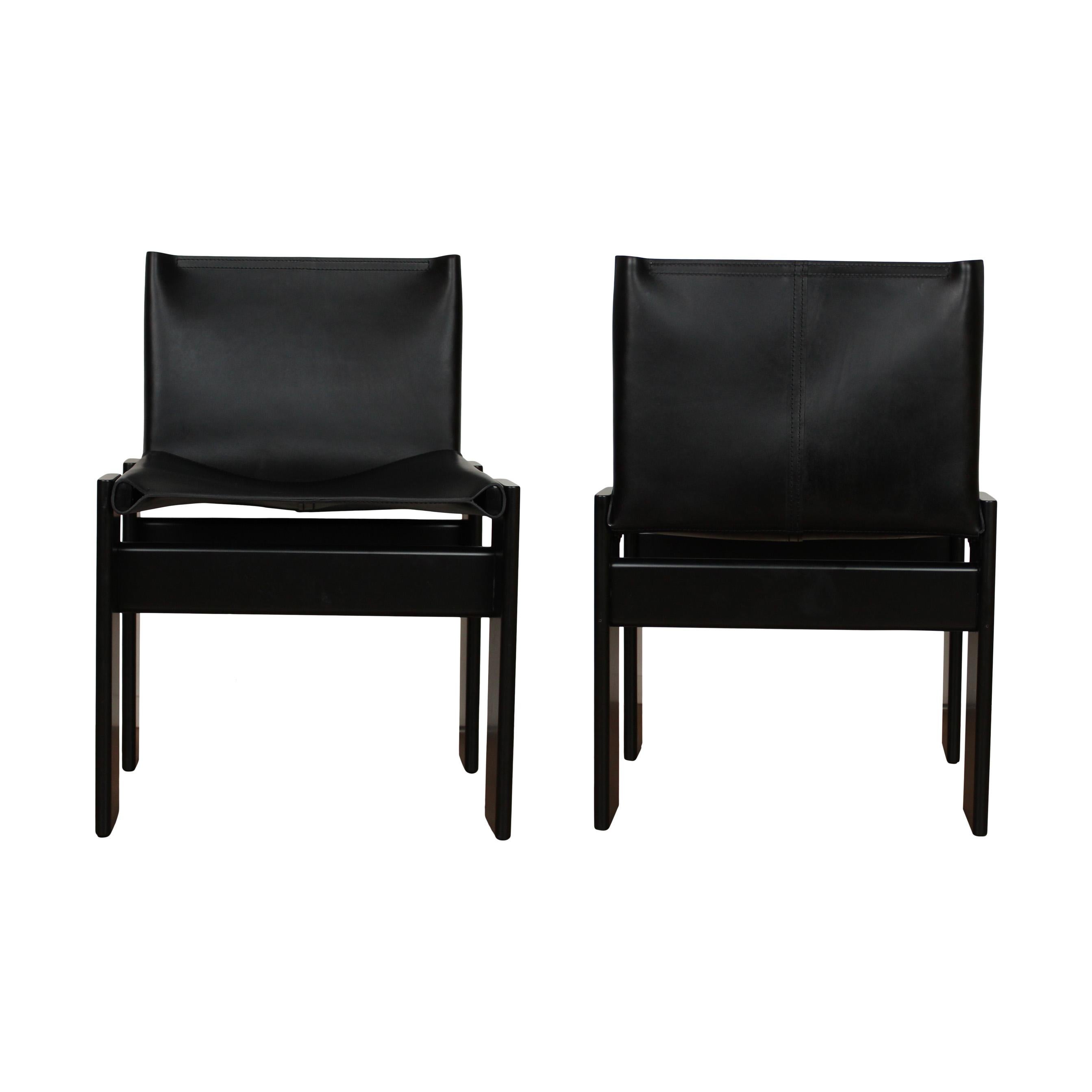 Afra & Tobia Scarpa Silla de Comedor Monje Lacada en Negro para Molteni, Juego de 8 finales del siglo XX en venta