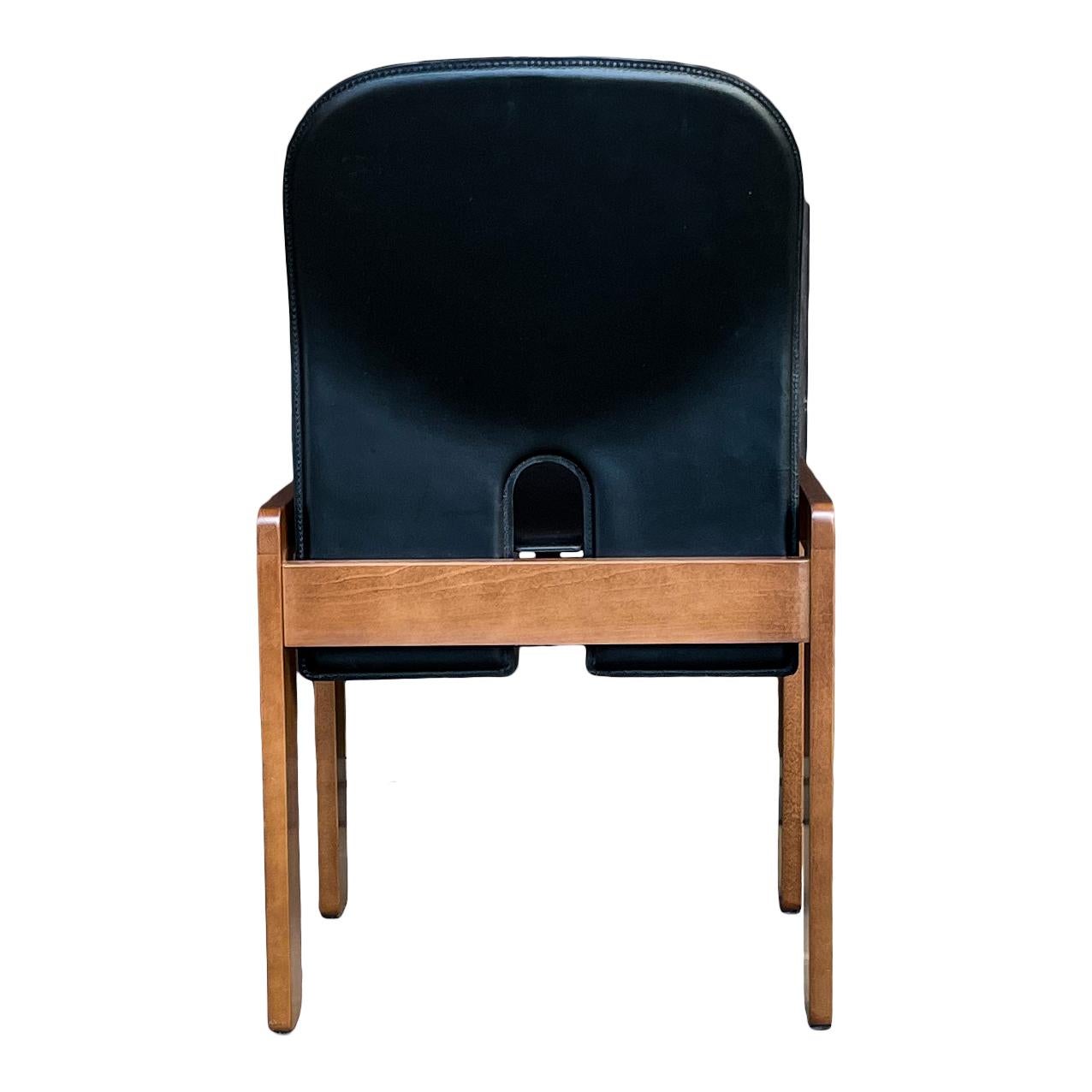 Sedia da pranzo 121 in pelle nera di Afra & Tobia Scarpa per Cassina, 1967, Set di 10 in vendita 1