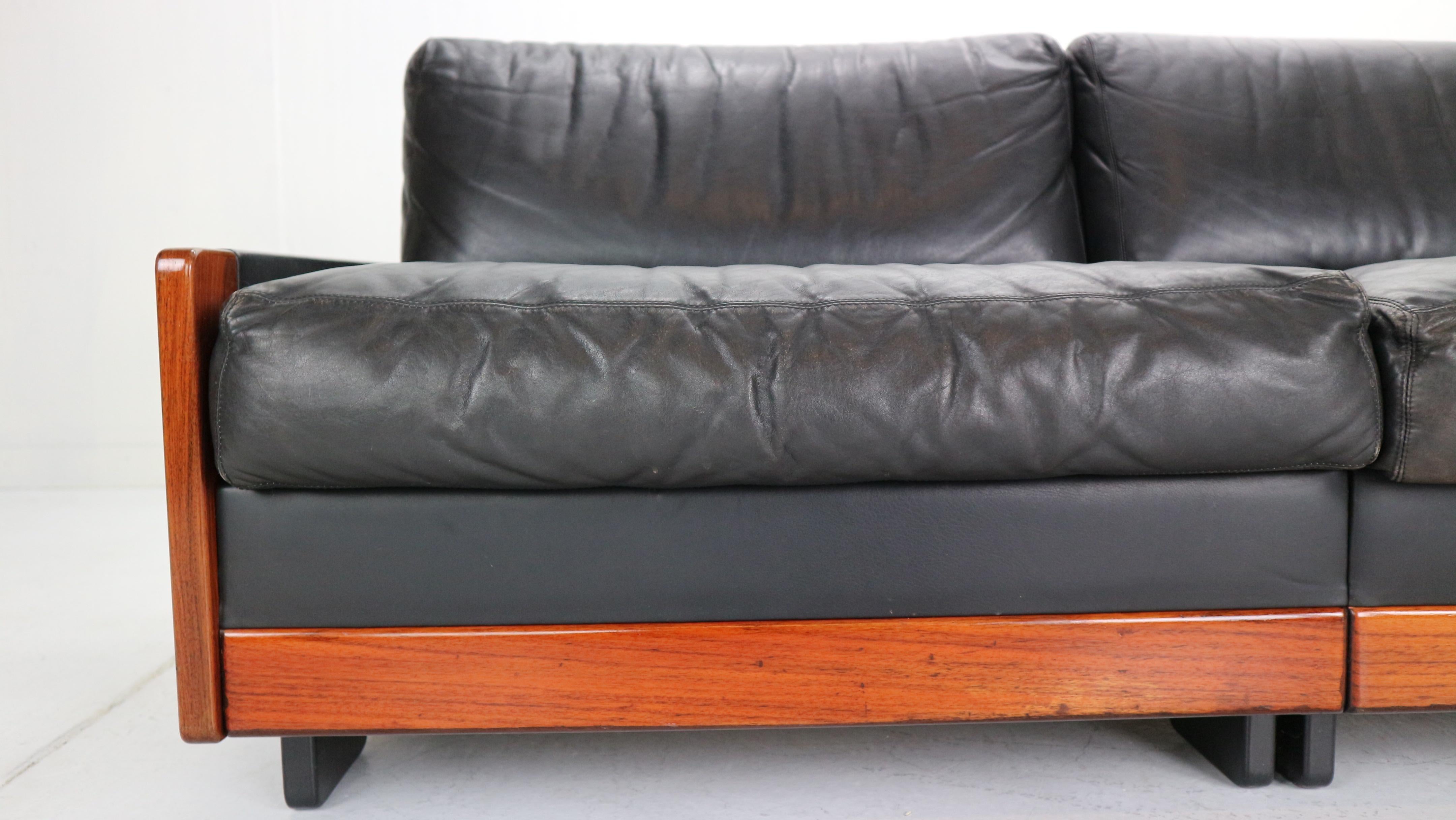 Afra & Tobia Scarpa Black Leather 2-Seat Sofa for Cassina Model-920, 1960s 4