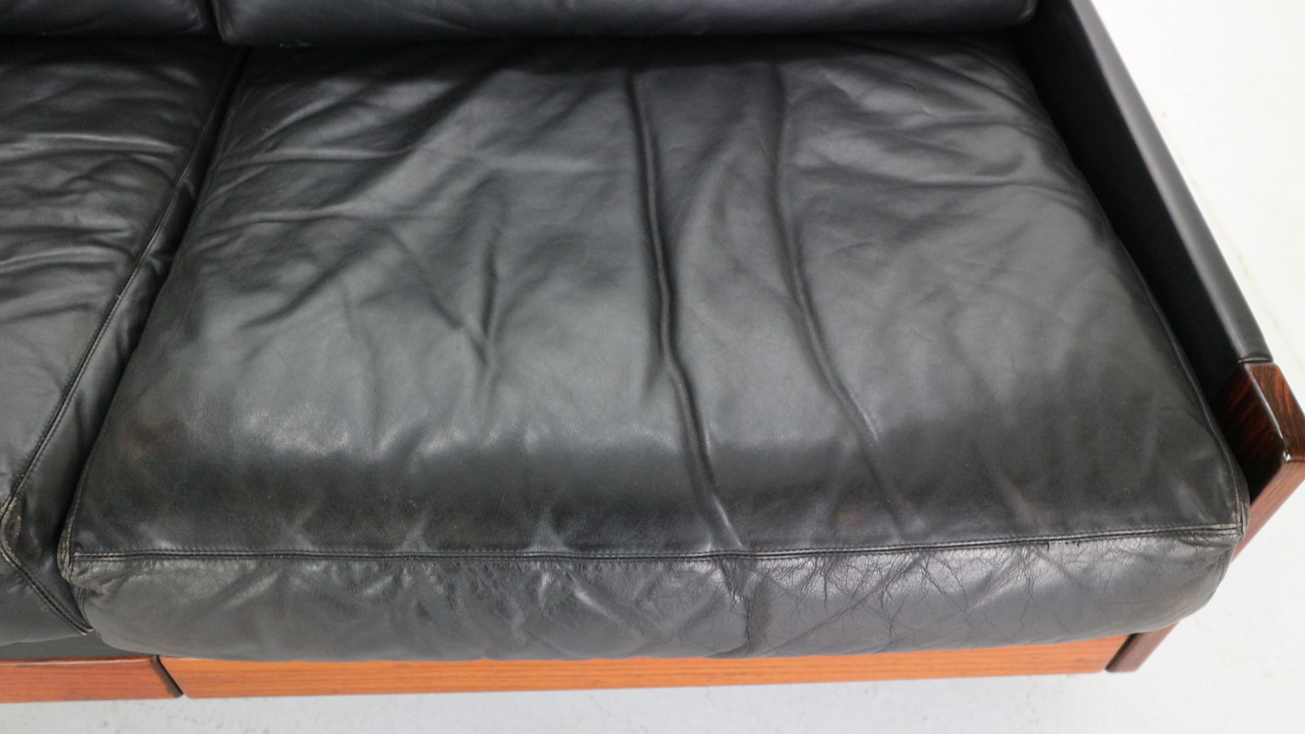 Afra & Tobia Scarpa Black Leather 2-Seat Sofa for Cassina Model-920, 1960s 8
