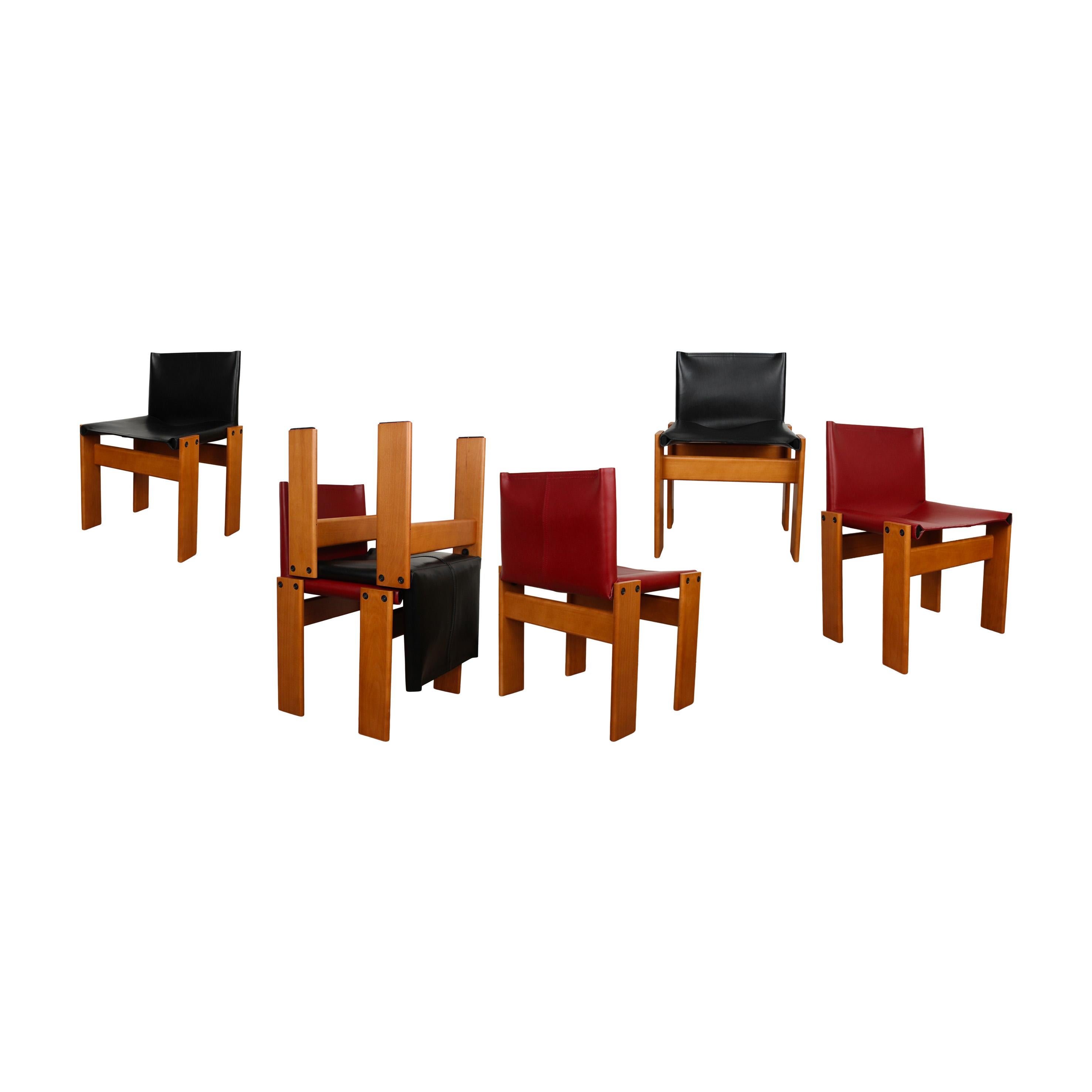 Mid-Century moderno Sedia da pranzo Afra & Tobia Scarpa in pelle nera e rossa per Molteni, Set di 6 in vendita
