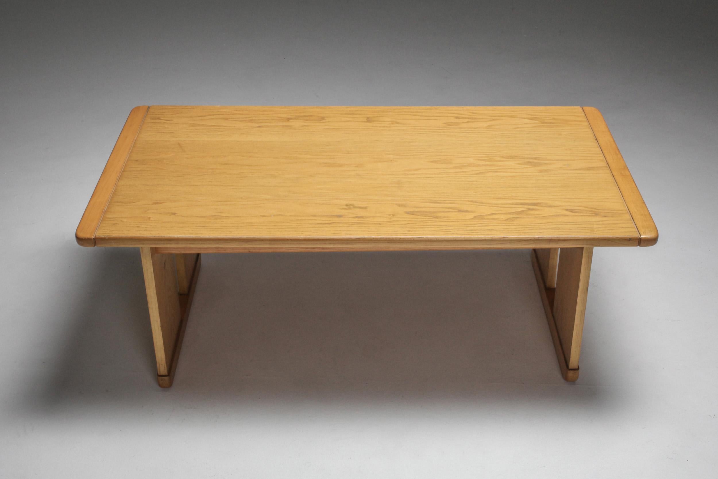 Late 20th Century Afra & Tobia Scarpa Coffee Table for Maxalto, 1970s For Sale