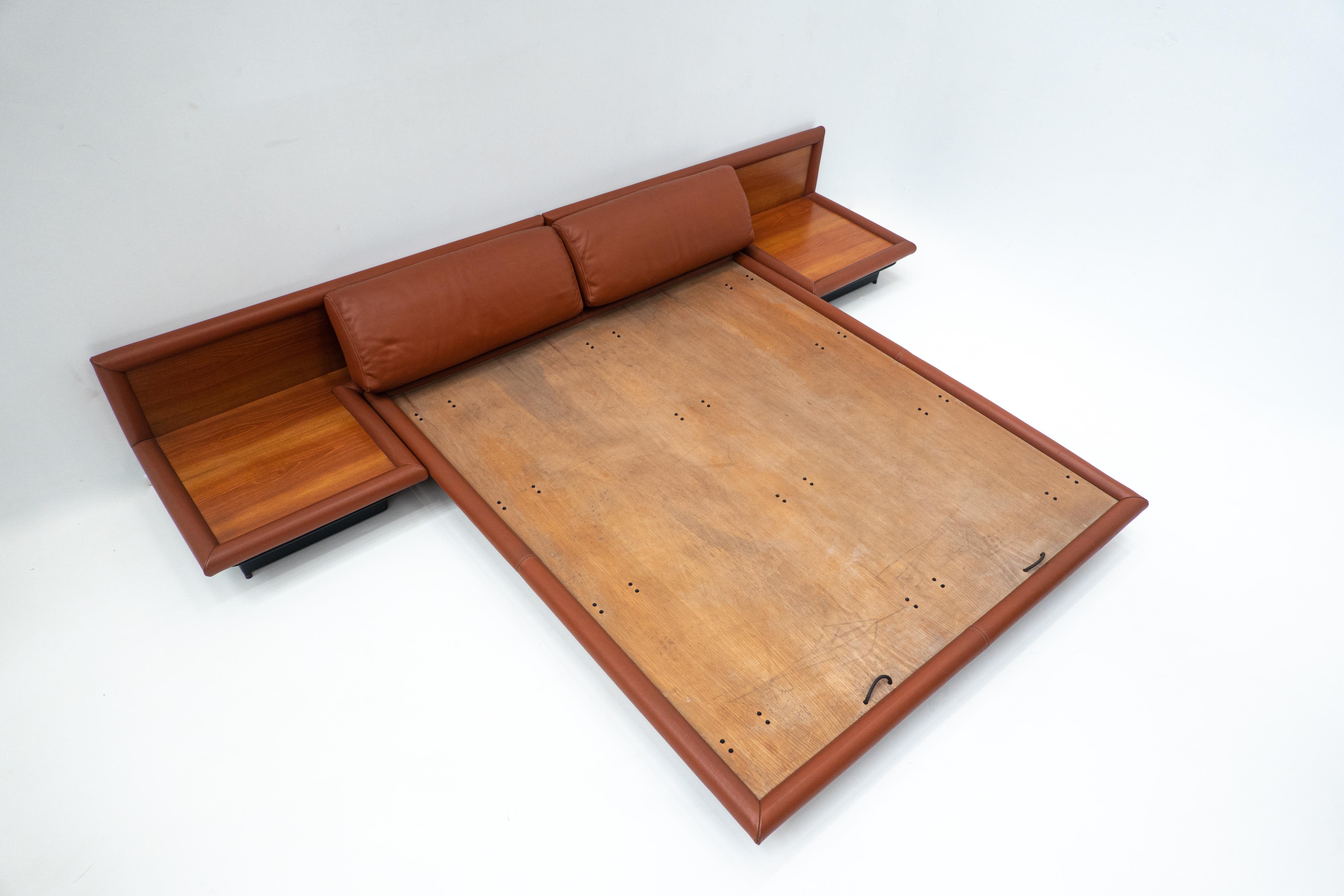 Afra & Tobia Scarpa Cognac Leather Bed Model Morna for Molteni, Italy, 1972 In Good Condition In Brussels, BE