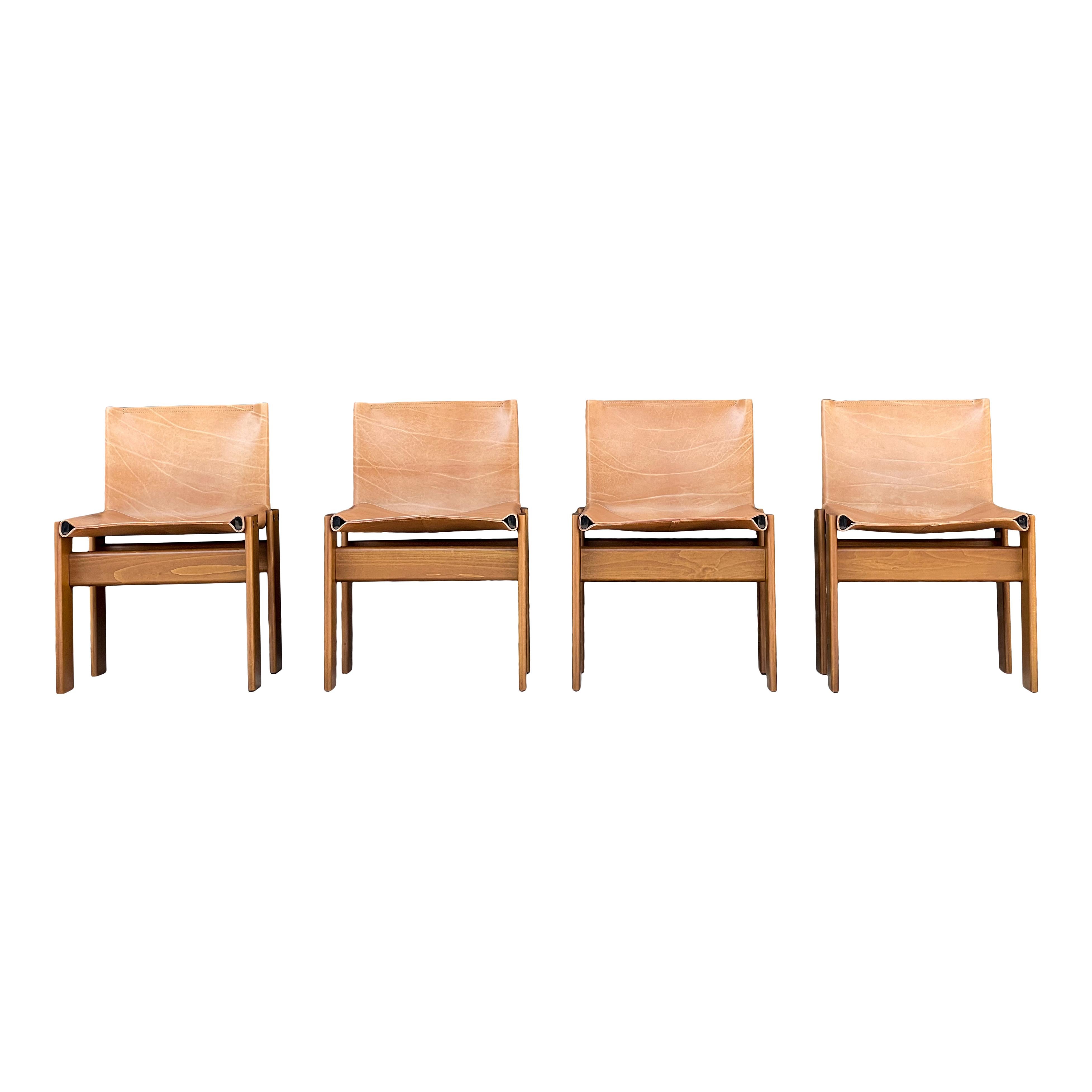 Afra & Tobia Scarpa Cognac Leather Monk Dining Chair for Molteni, 1973, Set of 4 In Excellent Condition For Sale In Vicenza, IT