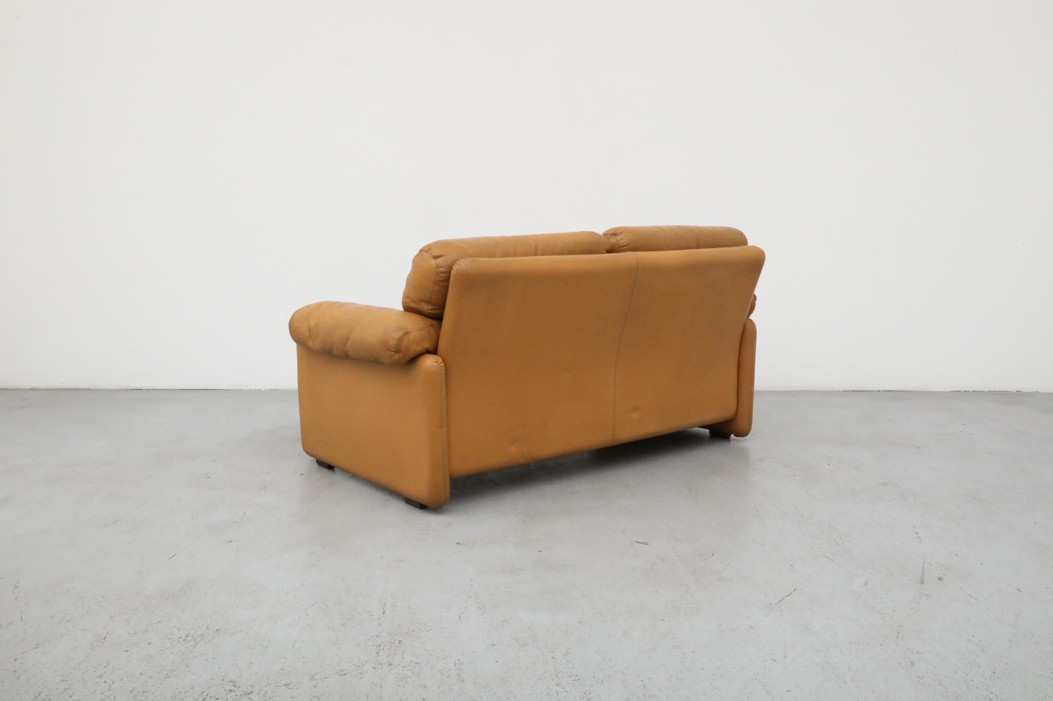 Afra & Tobia Scarpa 'Coronado' Loveseat for B&B Italia, 1966 In Good Condition For Sale In Los Angeles, CA