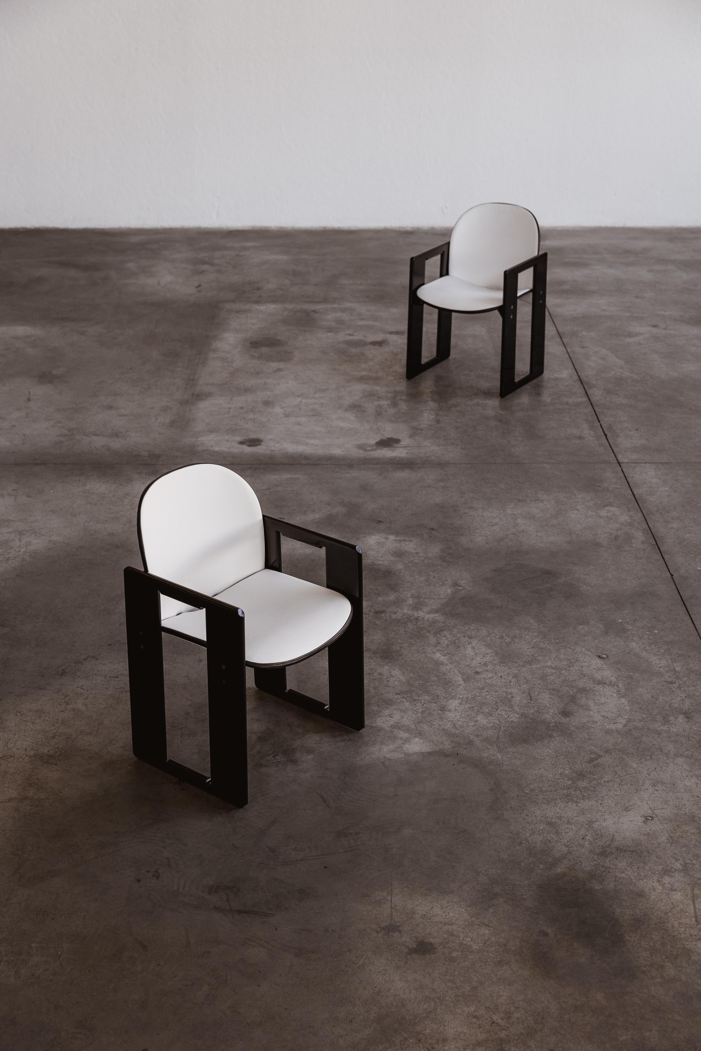 Esszimmerstühle „Dialogo“ von Afra & Tobia Scarpa für B&B Italia, 1973, 2er-Set, Set (Italienisch) im Angebot
