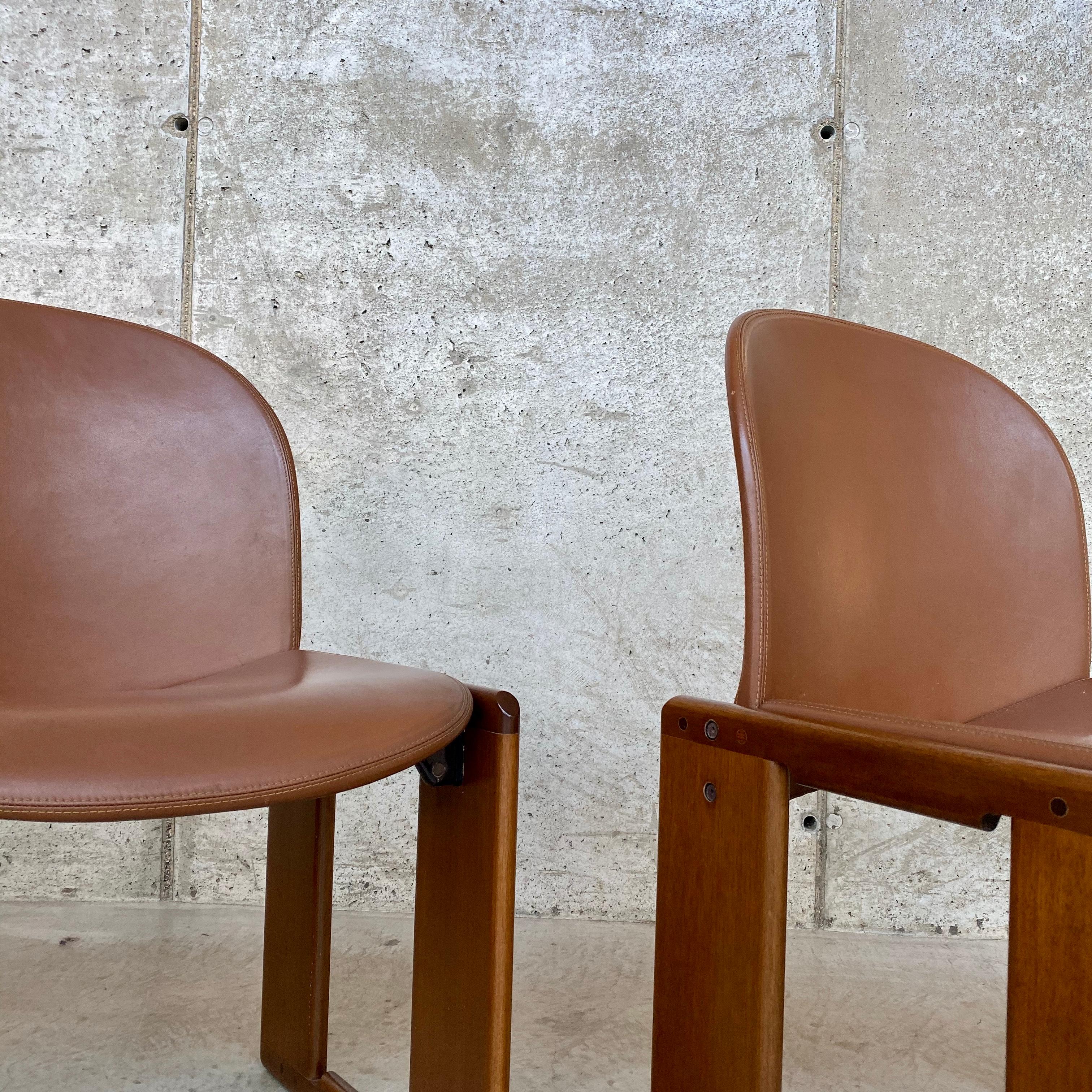 Afra & Tobia Scarpa “Dialogo” Dining Chairs for B&B Italia, 1974, Set of 4 4