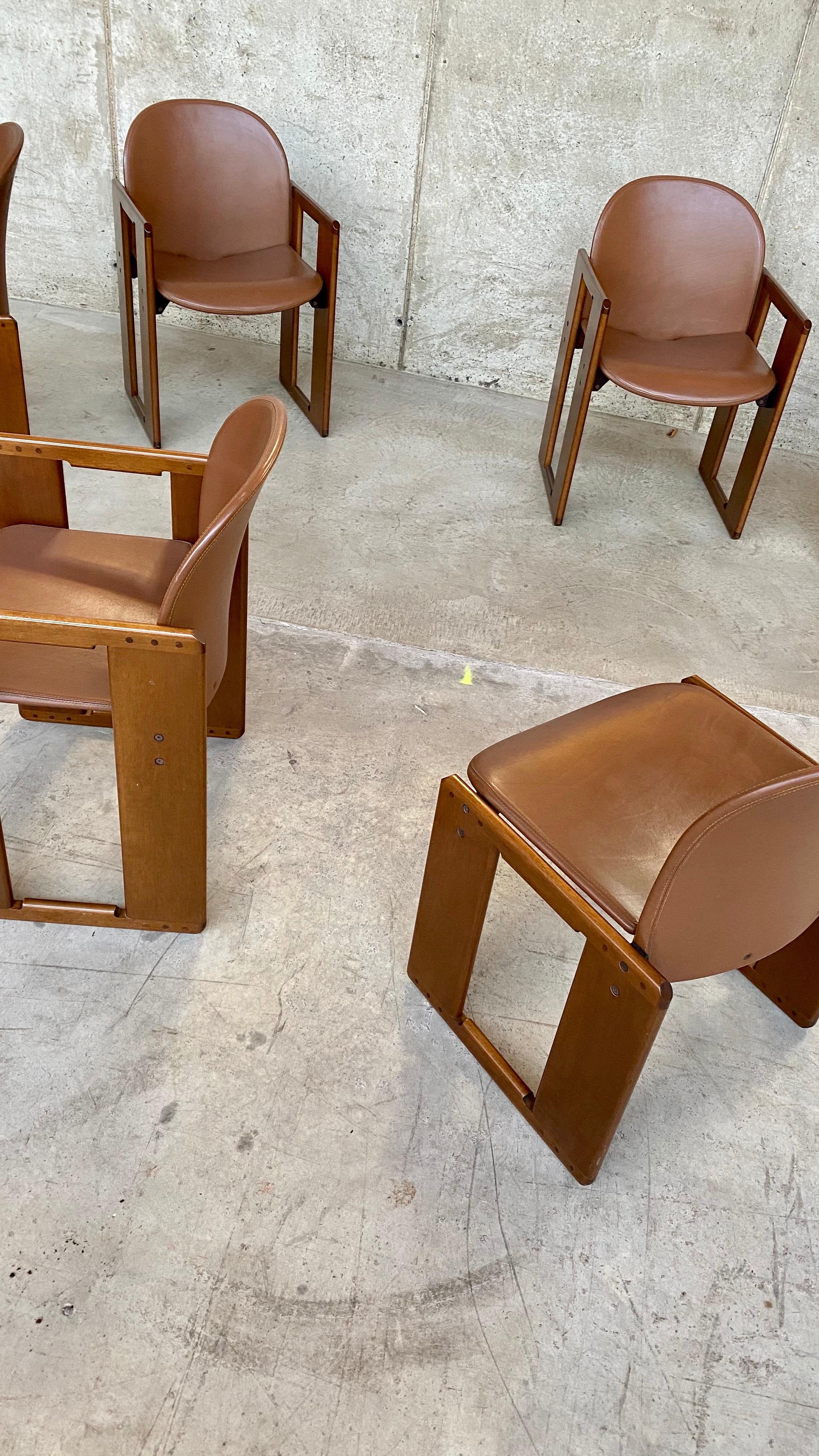 Afra & Tobia Scarpa “Dialogo” Dining Chairs for B&B Italia, 1974, Set of 8 3