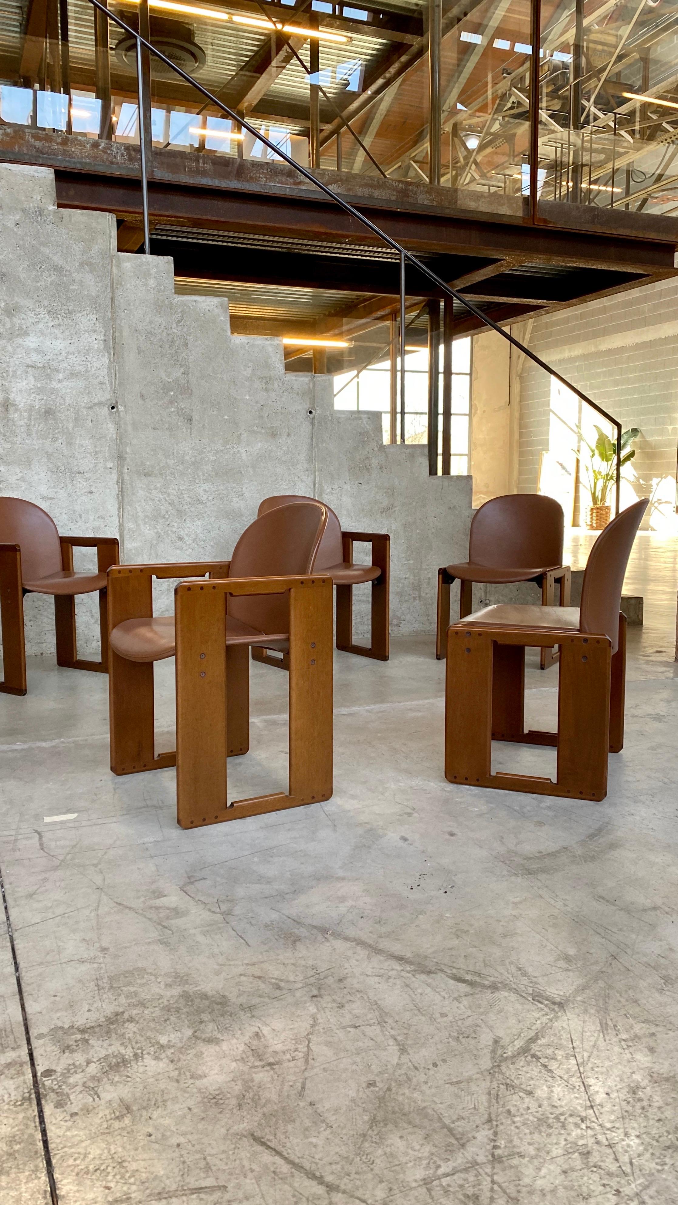 Afra & Tobia Scarpa “Dialogo” Dining Chairs for B&B Italia, 1974, Set of 8 1