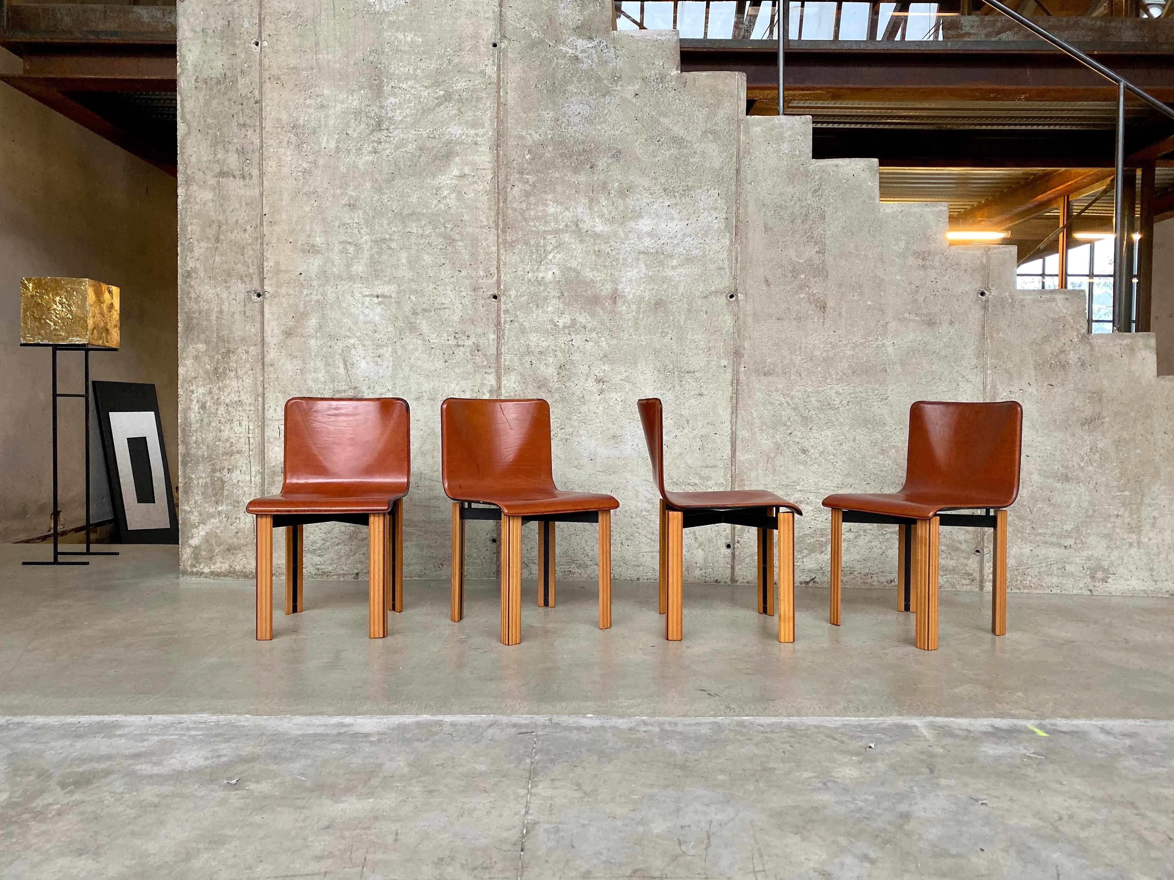 Afra & Tobia Scarpa leather dining chairs for Gavina, 1968, set of 4.

Set of four leather dining chairs designed by Afra & Tobia Scarpa and manufactured by Gavina. 
These chairs look like light-weight, whilst they are very well-constructed and