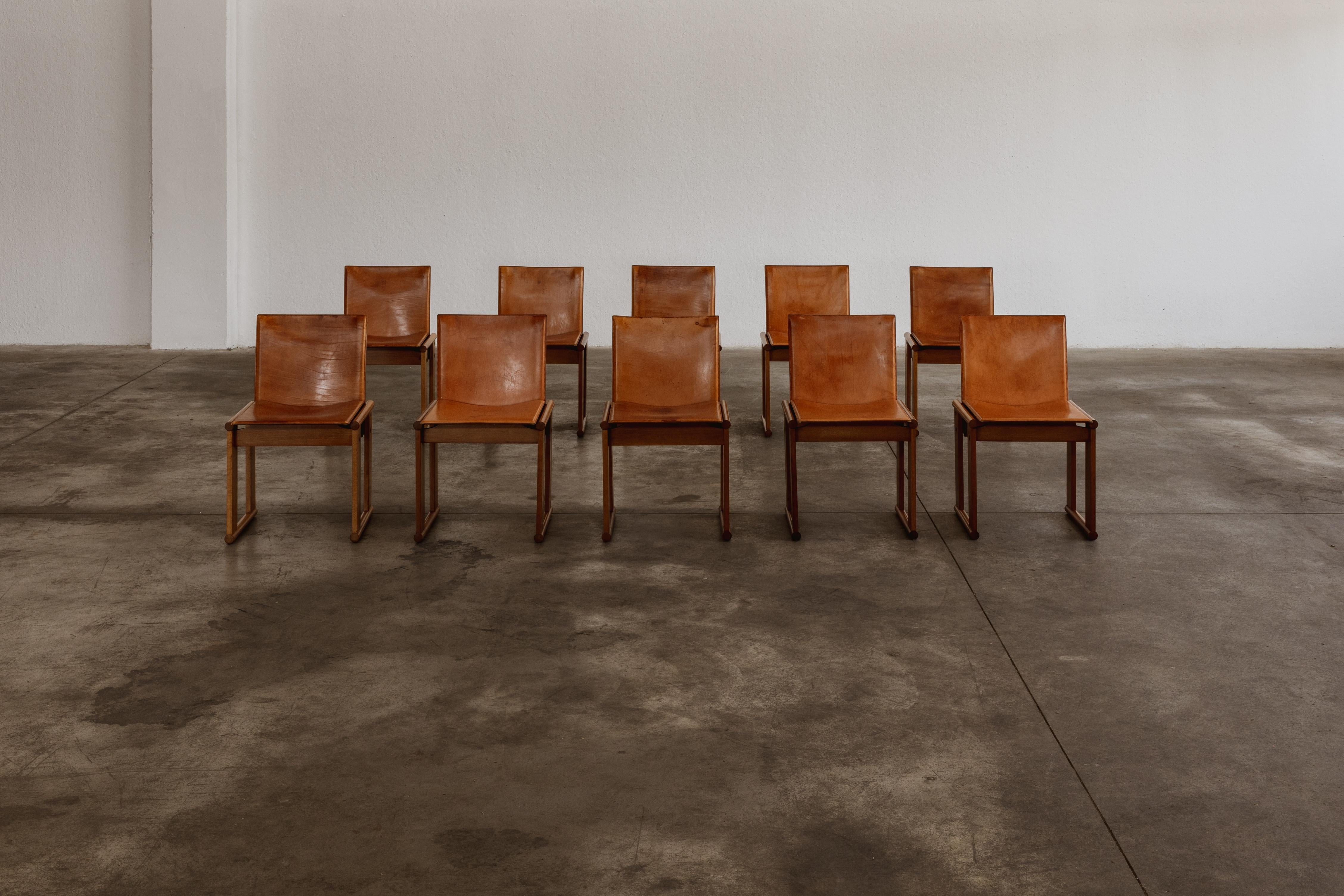 Afra & Tobia Scarpa Dining Chairs for Molteni, Cognac Leather, 1974, Set of 10 For Sale 9