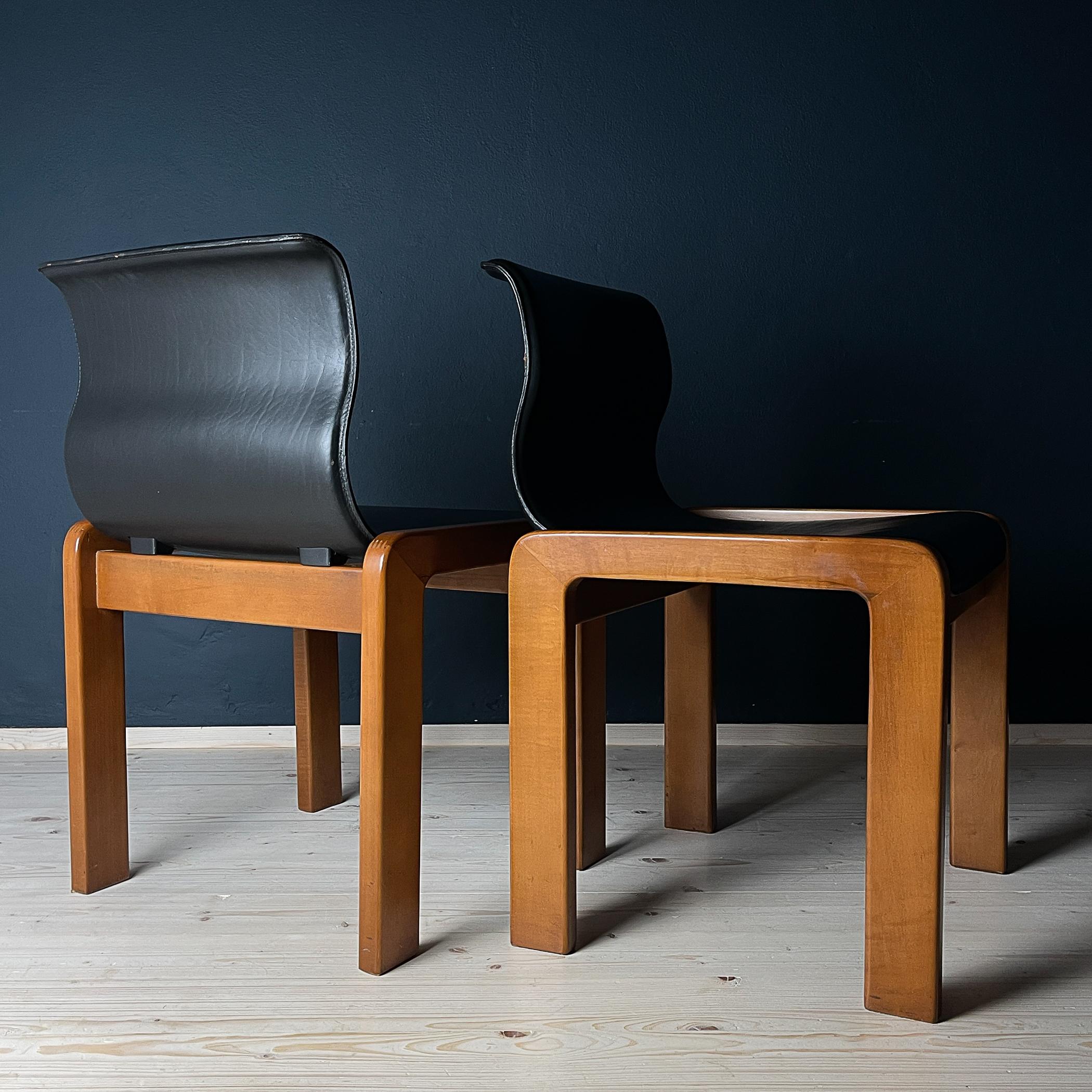 Afra & Tobia Scarpa Dining Room Chairs, Italy 1966, Set of 2 4