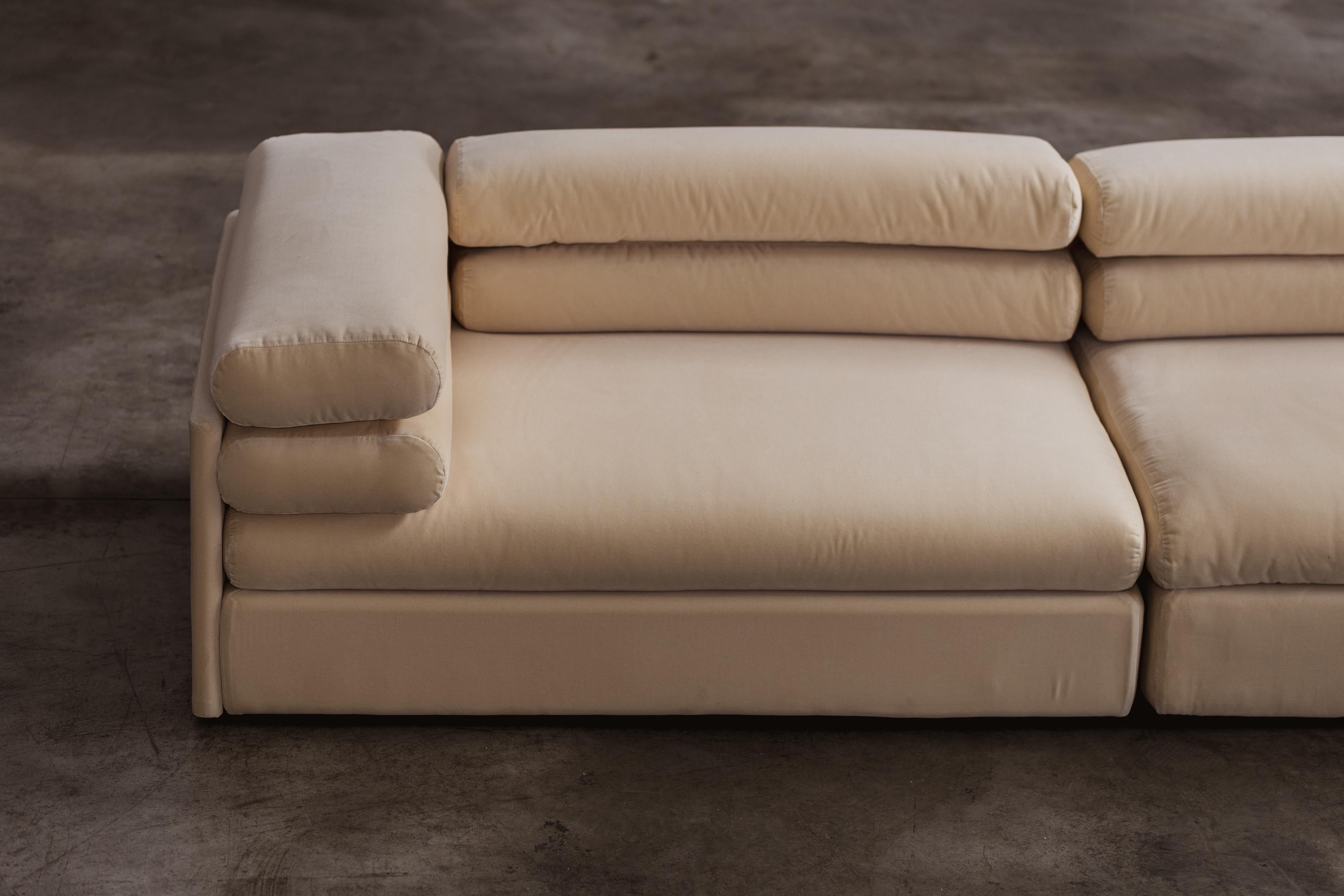 Mid-Century Modern Afra & Tobia Scarpa “Elogio” Modular Sofa for B&B Italia, Velvet, 1974, Set of 3 For Sale