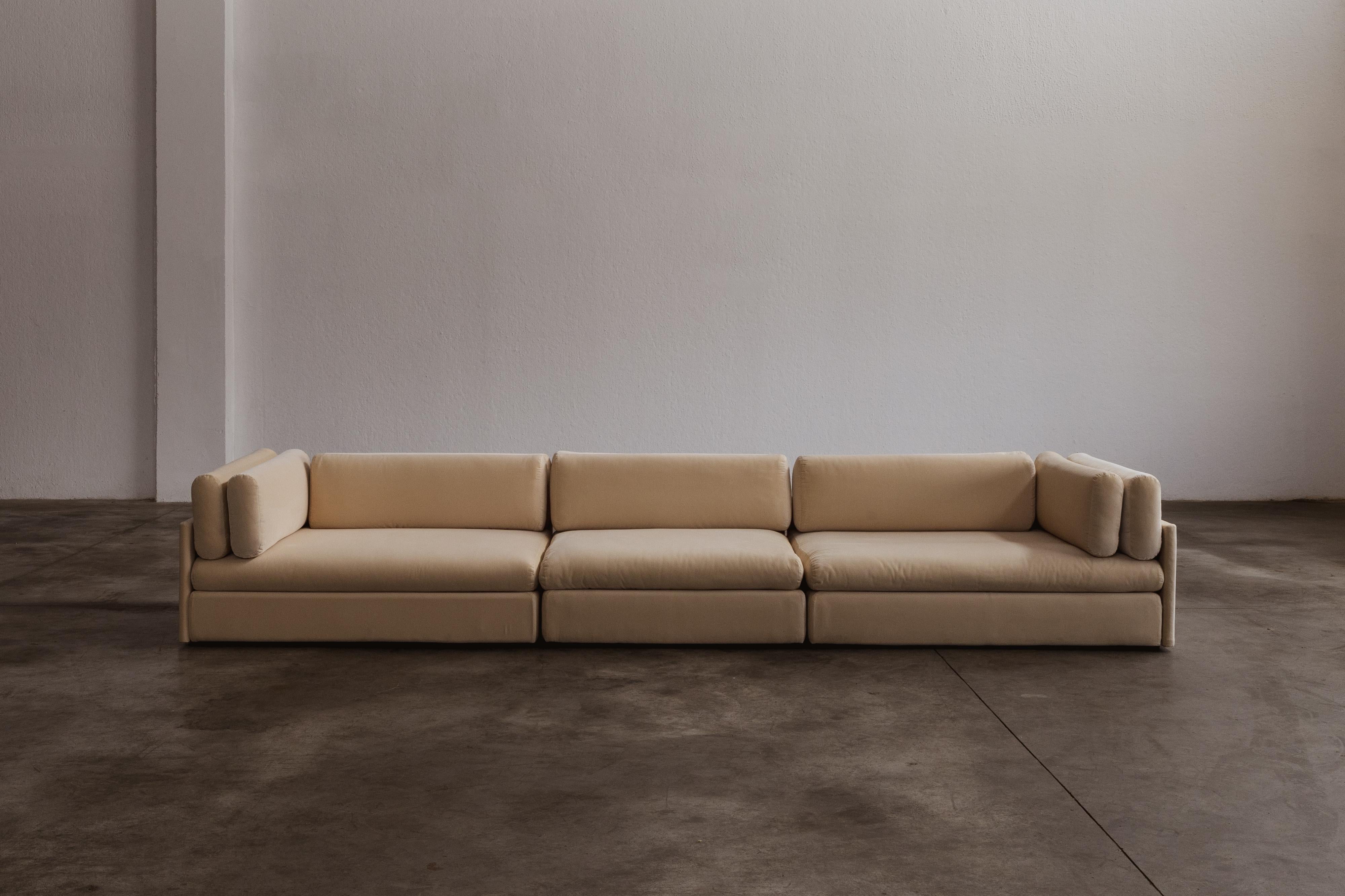 Afra & Tobia Scarpa “Elogio” Modular Sofa for B&B Italia, Velvet, 1974, Set of 3 In Excellent Condition For Sale In Lonigo, Veneto