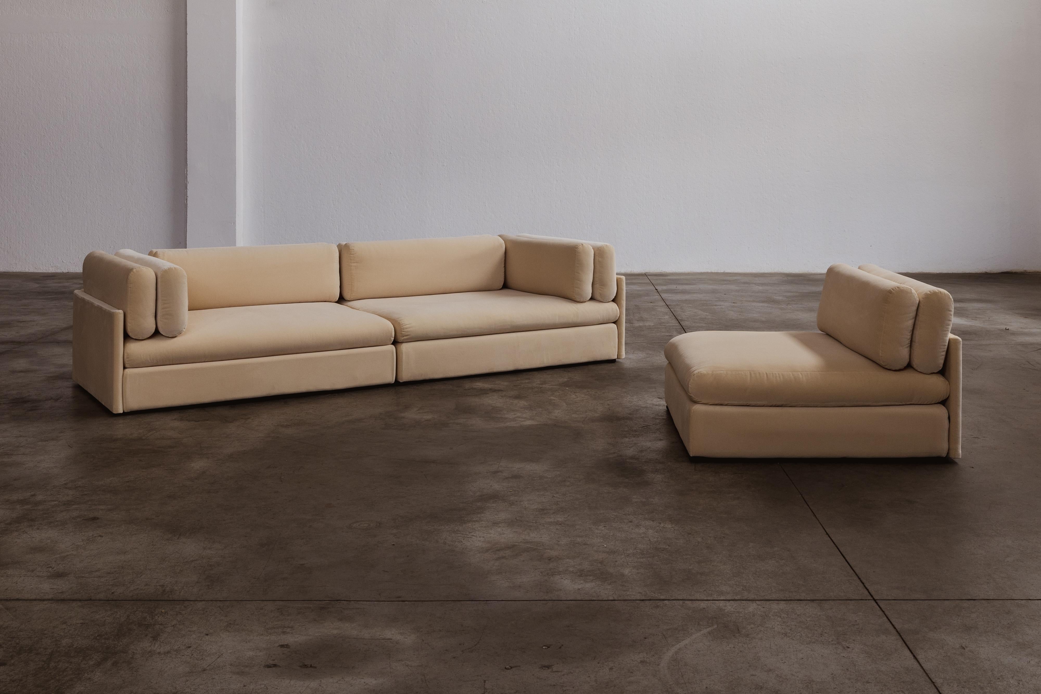Afra & Tobia Scarpa “Elogio” Modular Sofa for B&B Italia, Velvet, 1974, Set of 3 For Sale 2