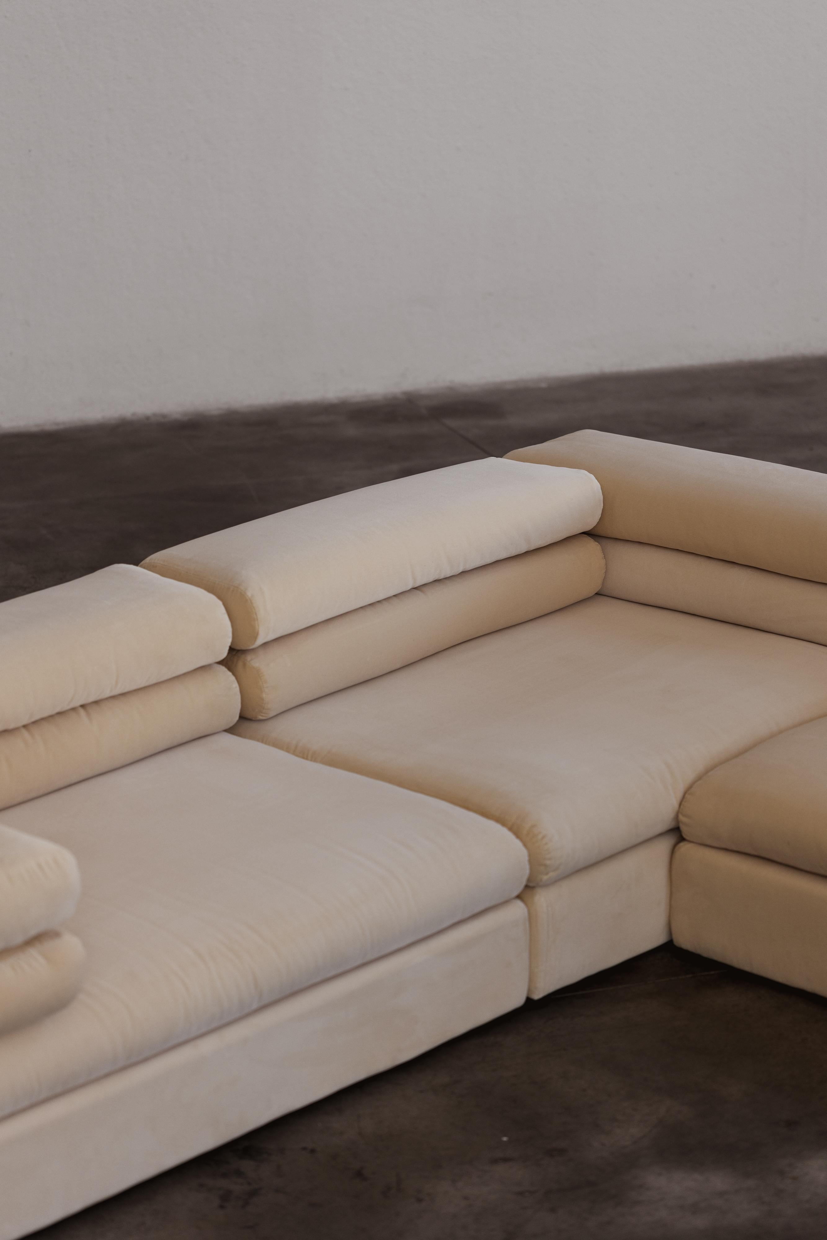 Afra & Tobia Scarpa Elogio Modular Sofa für B&B Italia, Samt, 1974, 3er Set im Angebot 3
