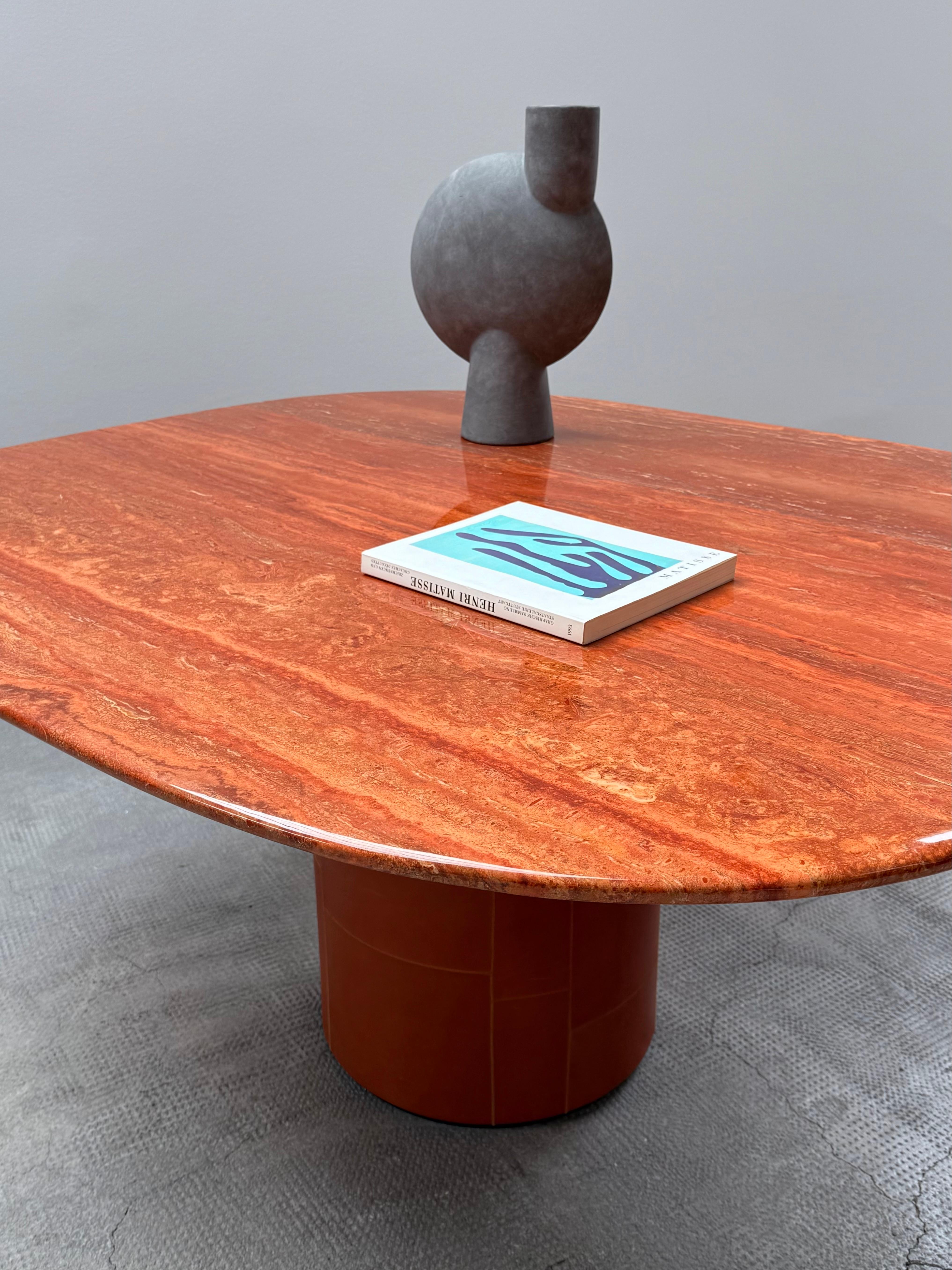 Late 20th Century AFRA & TOBIA SCARPA FOR B&B ITALIA TRAVERTINE DINING TABLE „TOBIO“, ITALY 1970s For Sale