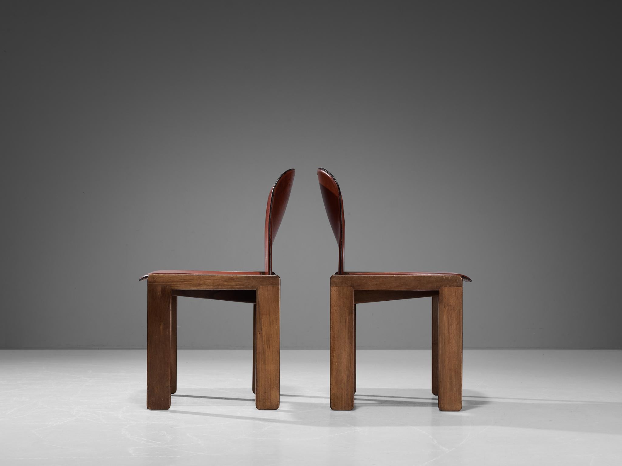 Afra & Tobia Scarpa for Cassina Pair of '121' Dining Chairs in Leather  2