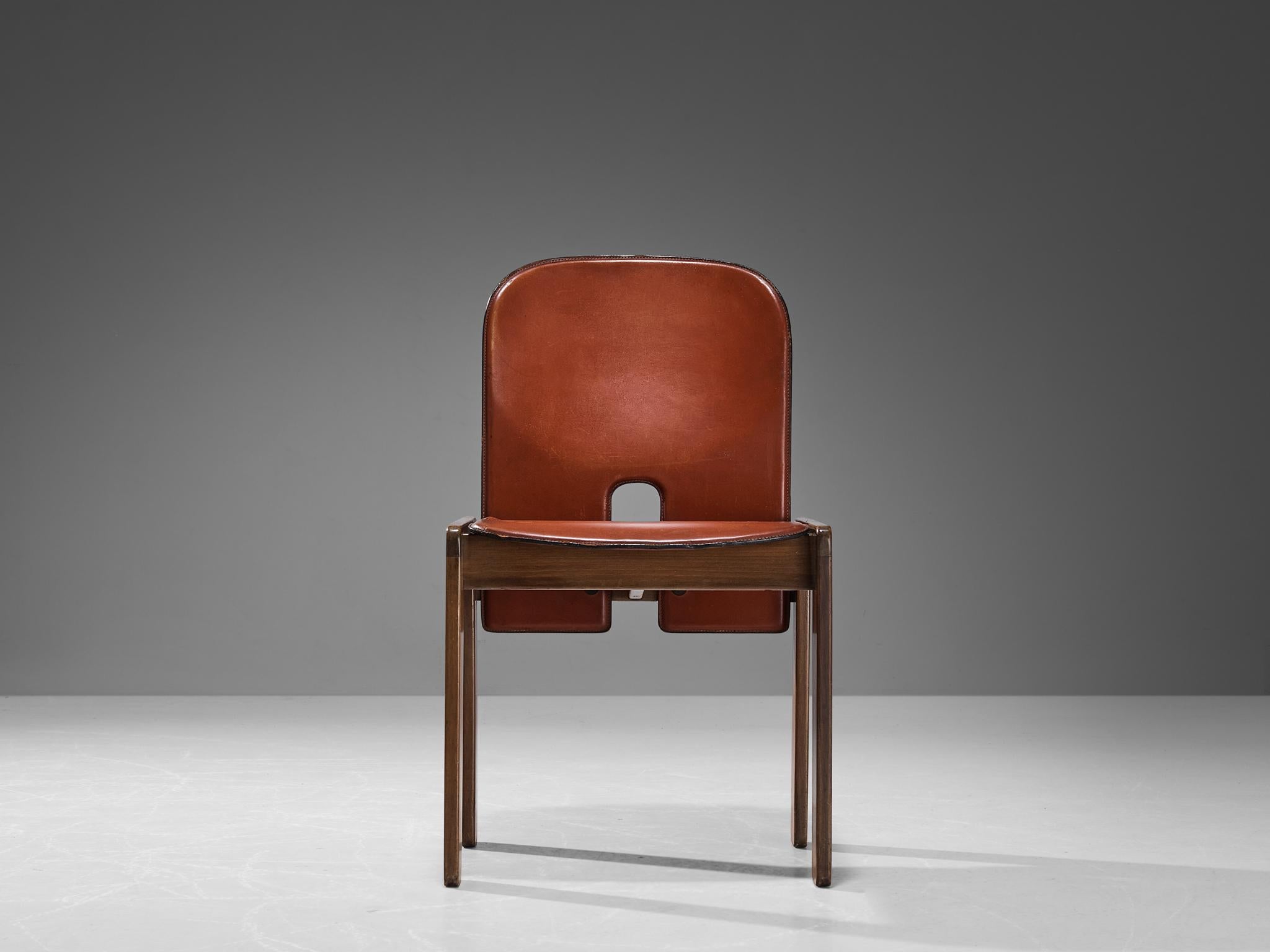 Afra & Tobia Scarpa for Cassina Pair of '121' Dining Chairs in Leather  3