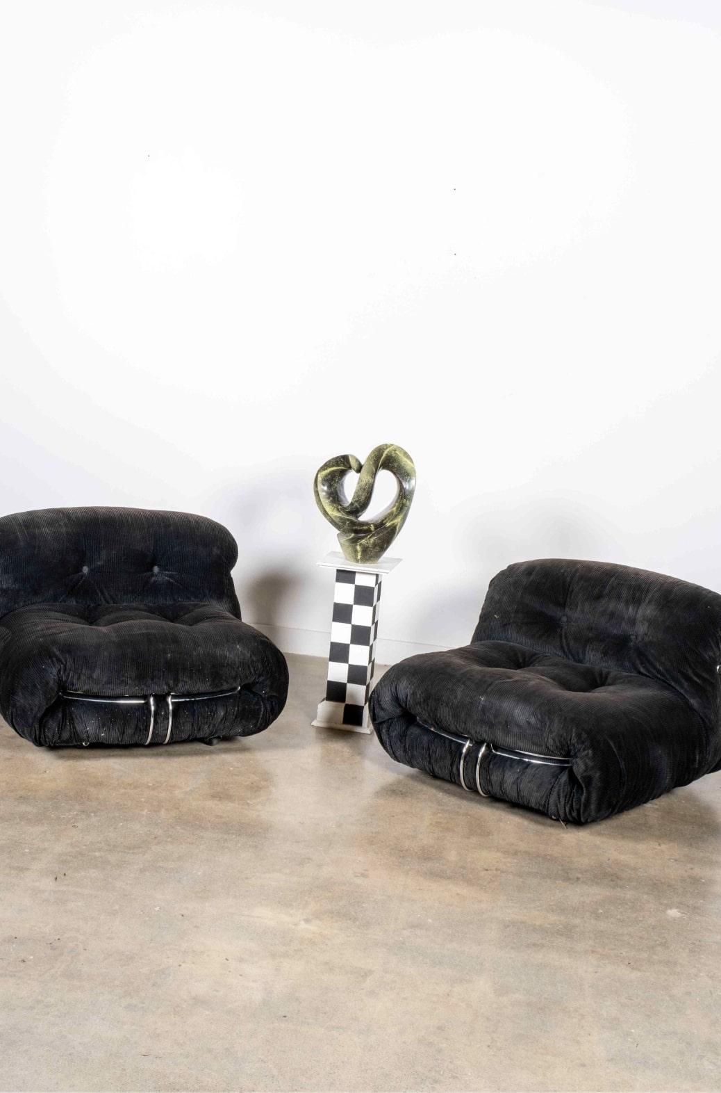 italien Afra & Tobia Scarpa pour Cassina, paire de chaises longues 'Soriana' en velours côtelé en vente