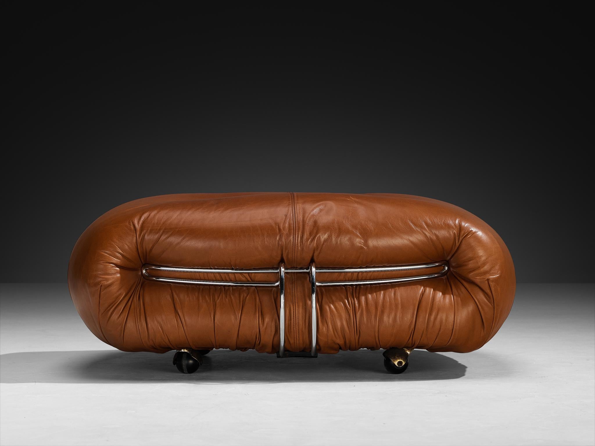 Afra & Tobia Scarpa pour Cassina Canapé 'Soriana' avec pouf en cuir cognac en vente 3