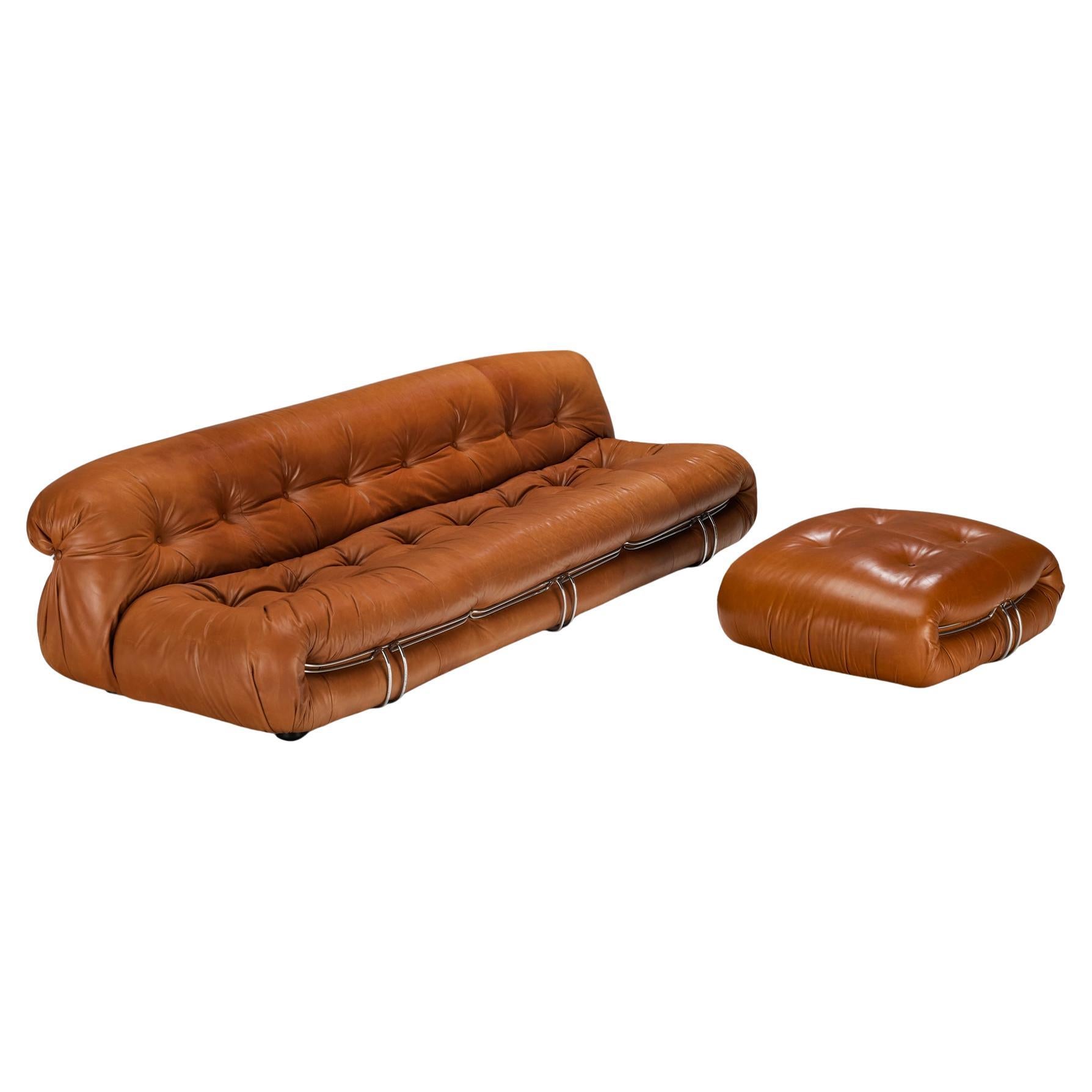 Afra & Tobia Scarpa pour Cassina Canapé 'Soriana' avec pouf en cuir cognac en vente