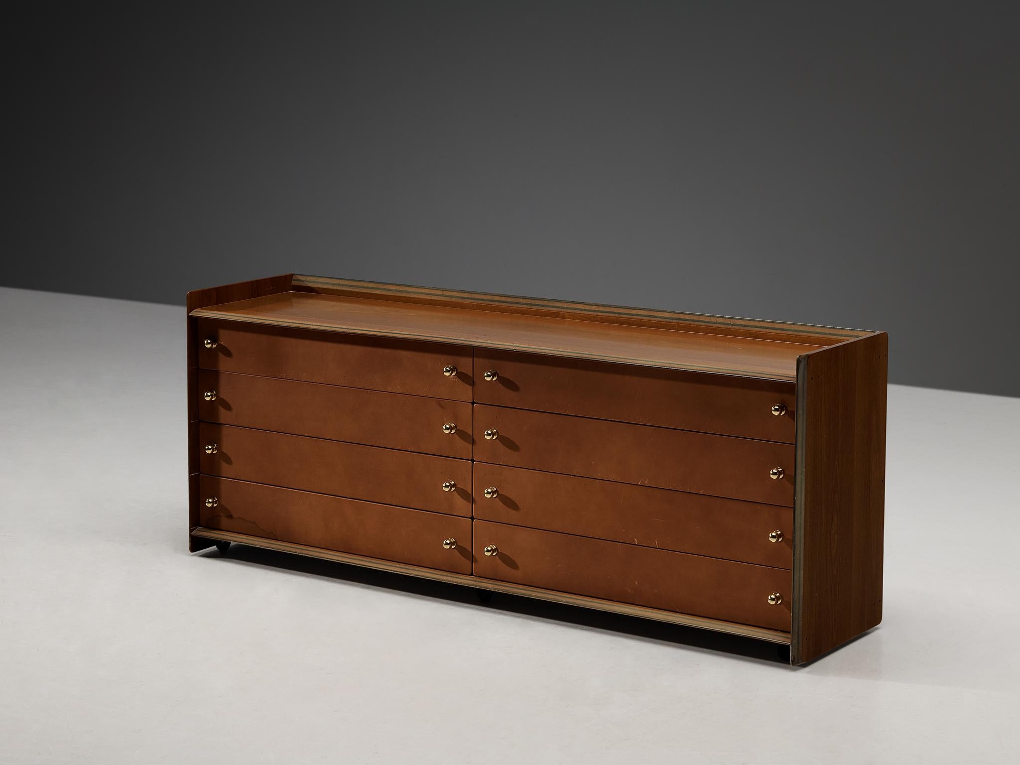 Afra & Tobia Scarpa for Maxalto, 'Artona' chest of drawers, walnut, brass, leather, ebony, Italy, 1975/1979

This piece of furniture is part of the Artona line by Afra & Tobia Scarpa. The front is executed in a delicate terracotta leather.