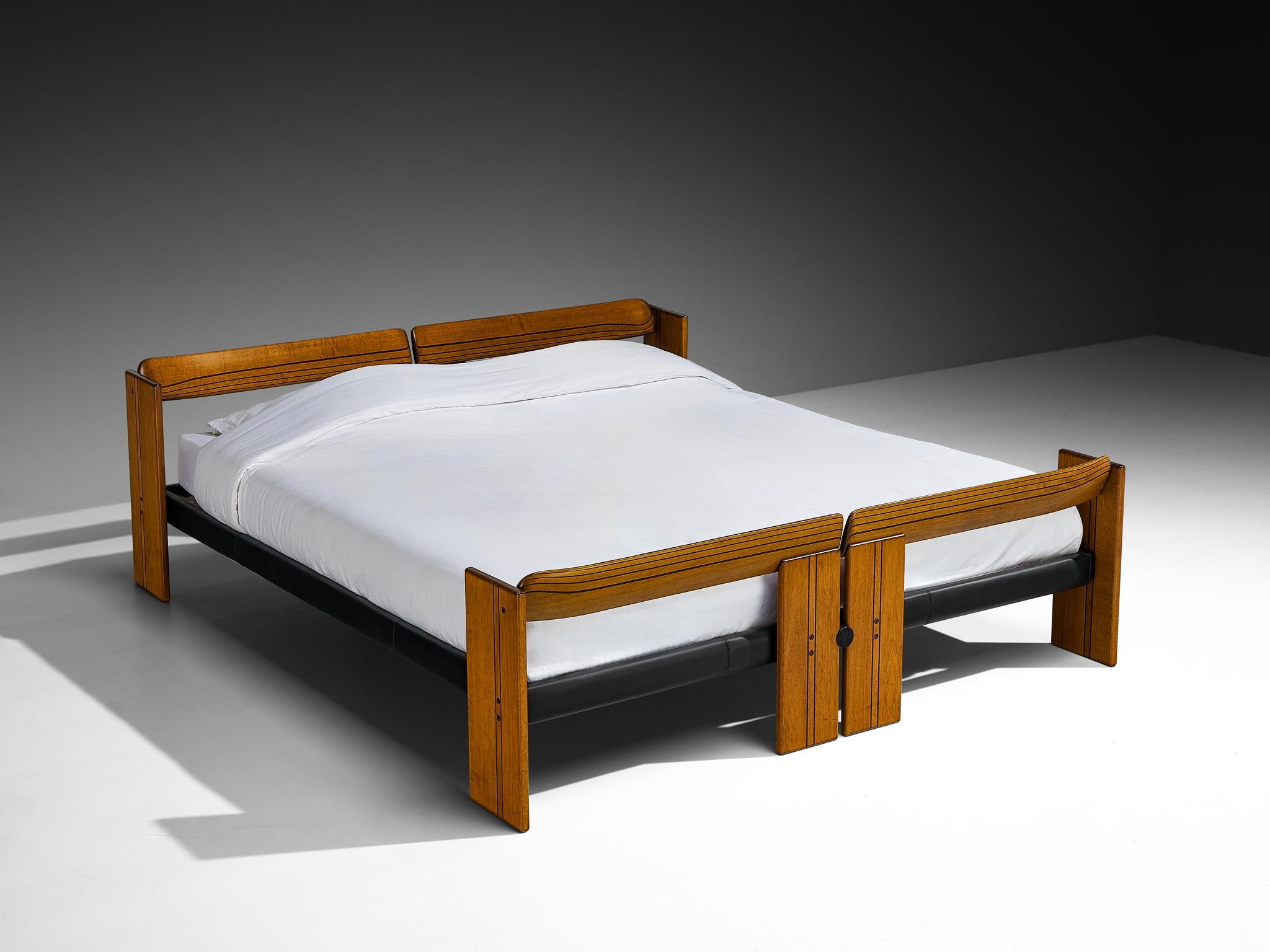 Afra & Tobia Scarpa per Maxalto Letto King Artona con Comodini in vendita 1